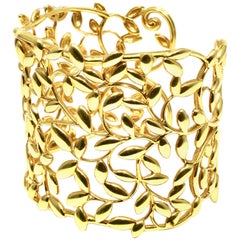 Tiffany & Co. Paloma Picasso Olive Leaf Cuff in 18 Karat Yellow Gold