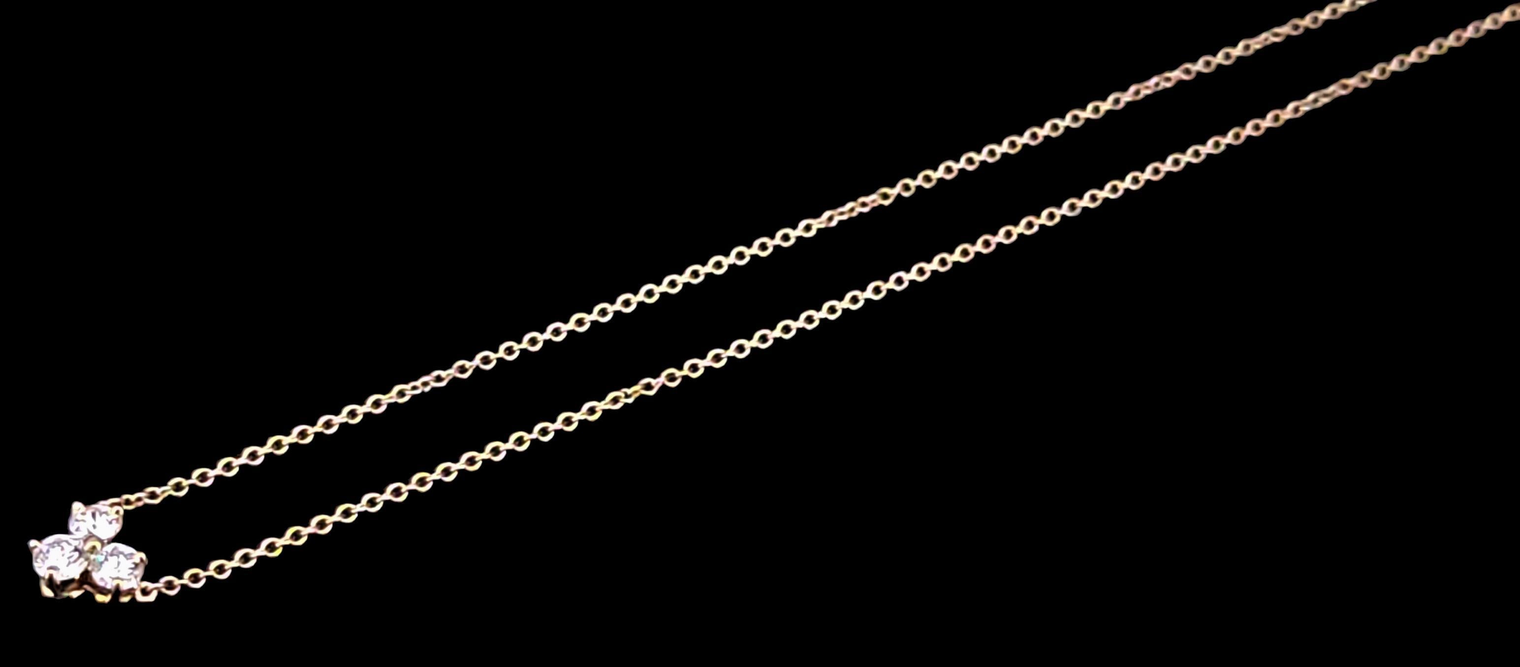 Round Cut Tiffany & co Paloma Picasso pendant chain 18K Yellow Gold For Sale