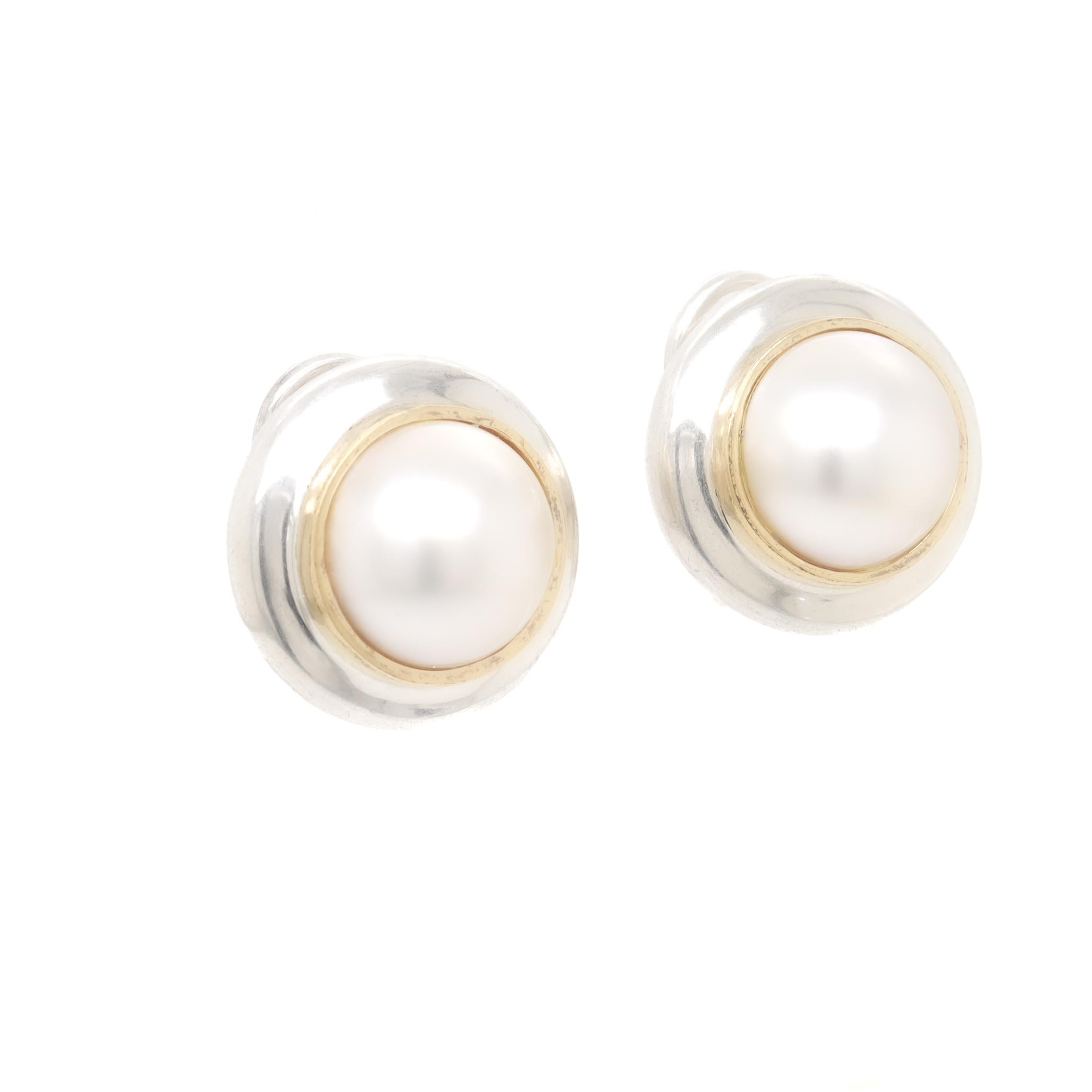 Tiffany & Co. Paloma Picasso for Tiffany & Co. in argento, oro 18 carati e perle Mabe. In condizioni buone in vendita a Philadelphia, PA