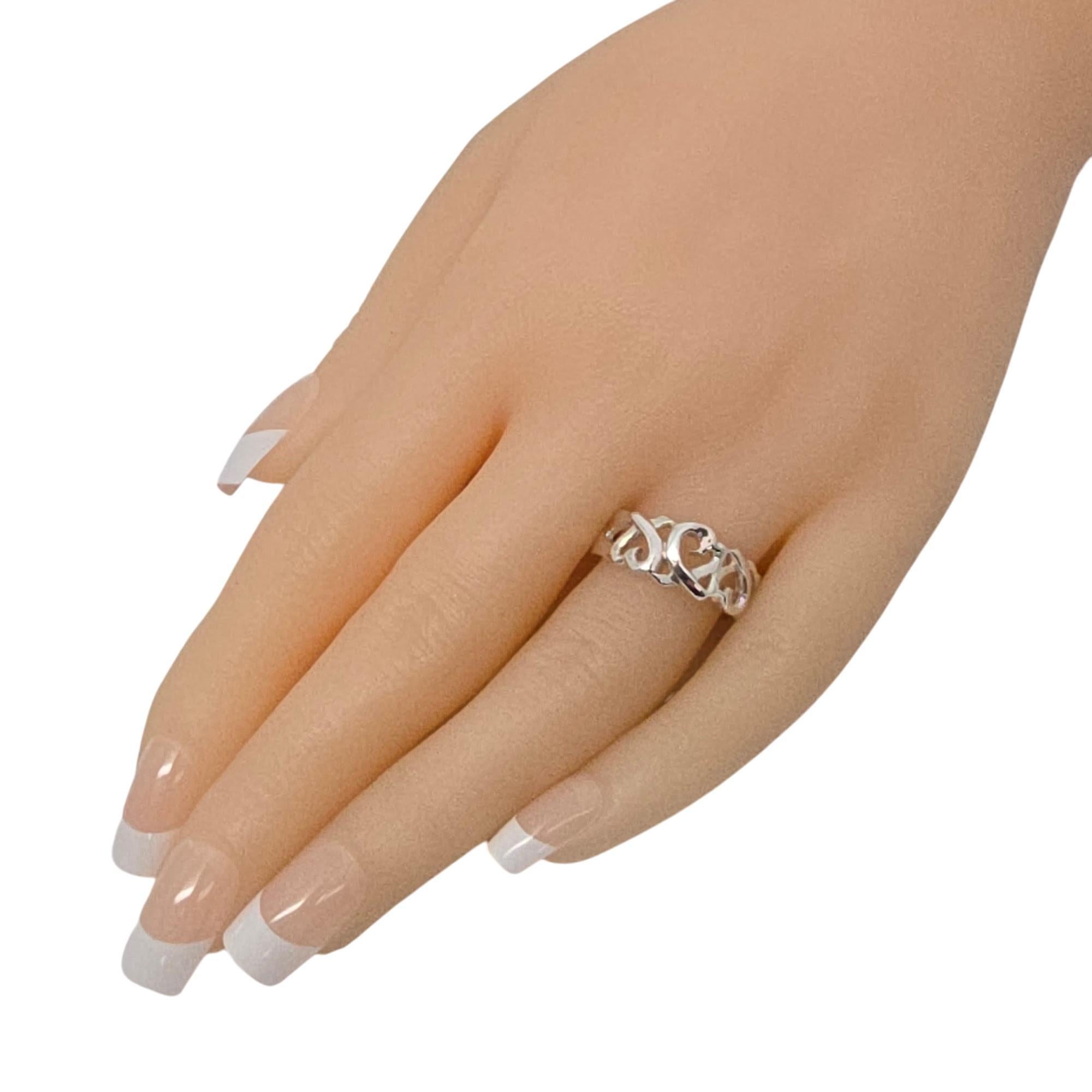 Tiffany & Co Paloma Picasso Sterling Silver Loving Hearts Band Ring Size 7 20802 For Sale 6