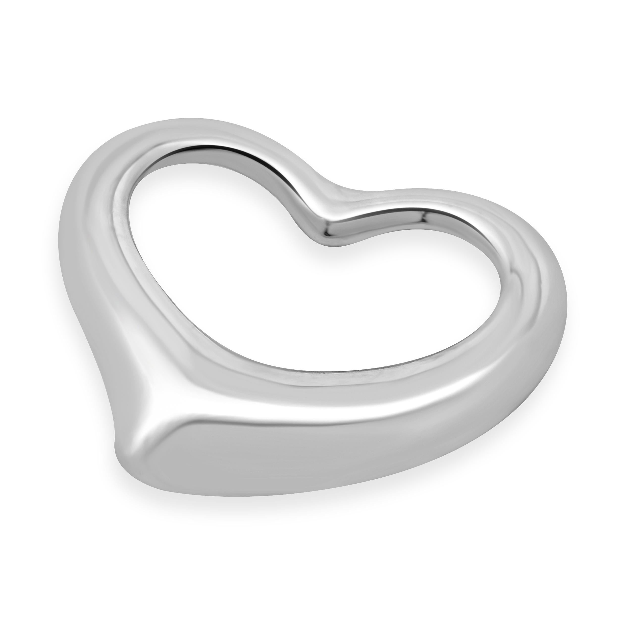 Tiffany & Co. Paloma Picasso Sterling Silver Open Heart Pendant In Excellent Condition For Sale In Scottsdale, AZ