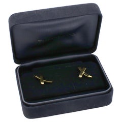 Tiffany & Co. Paloma Picasso X Kiss Graffiti 18 Karat Yellow Gold Stud Earrings