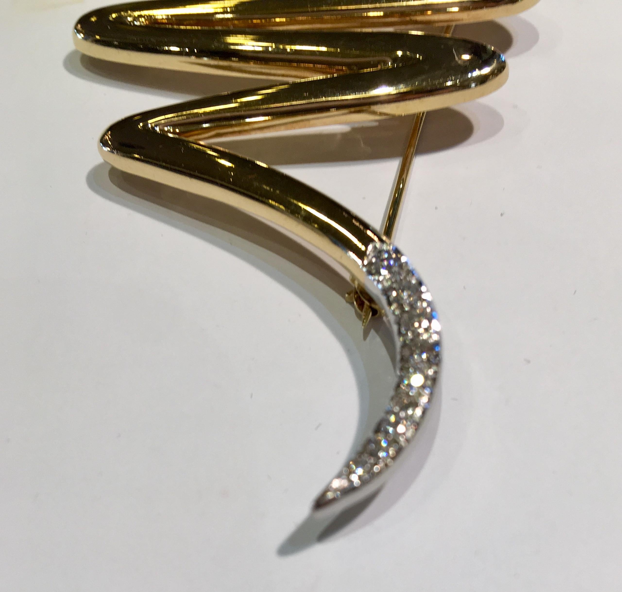 Tiffany & Co. Paloma Picasso Zig Zag Scribble Pin 18 Karat Gold Platinum Diamond In Excellent Condition In Tustin, CA