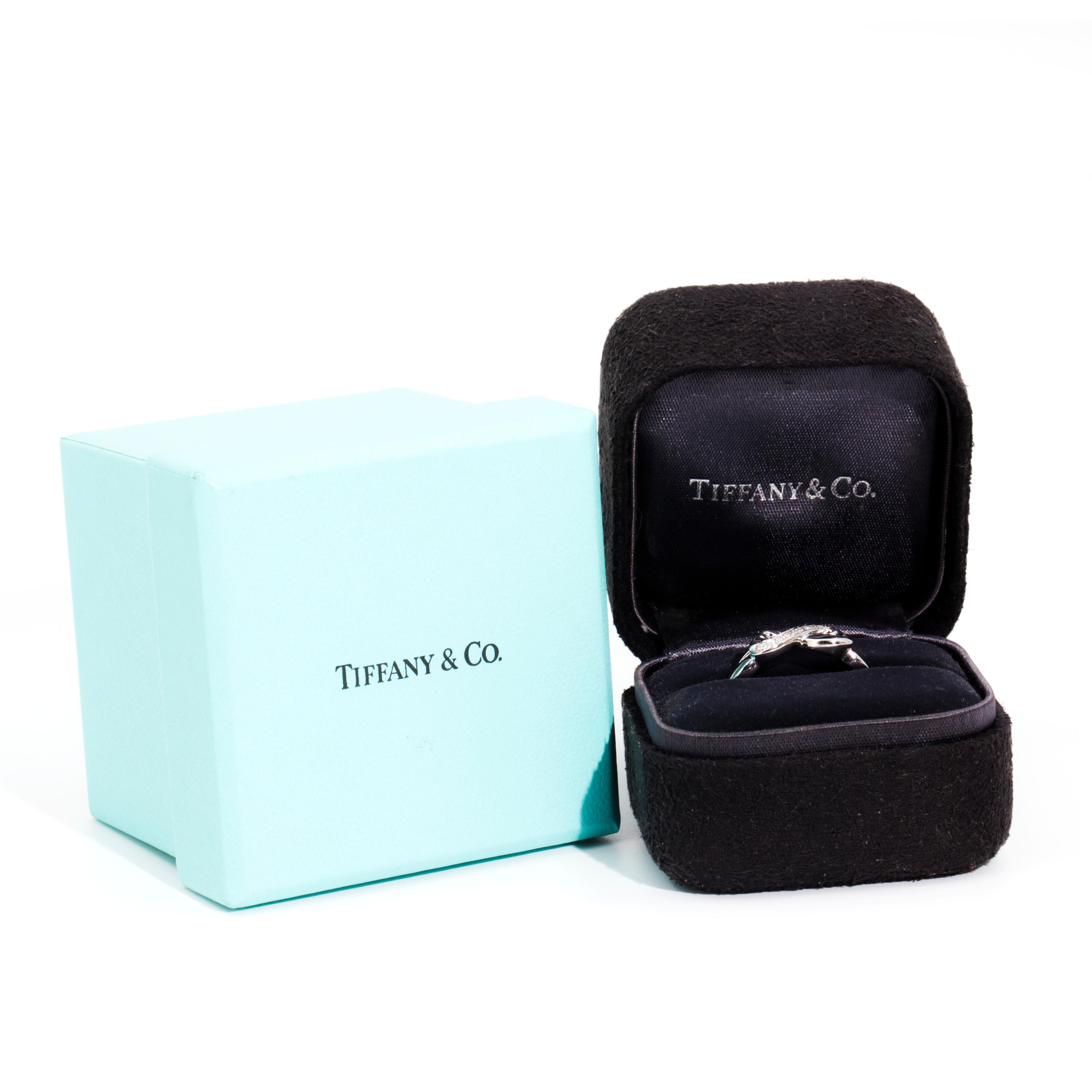 Tiffany & Co. Palomo Picasso Vintage Twisting Heart Ring in 18 Carat White Gold 6