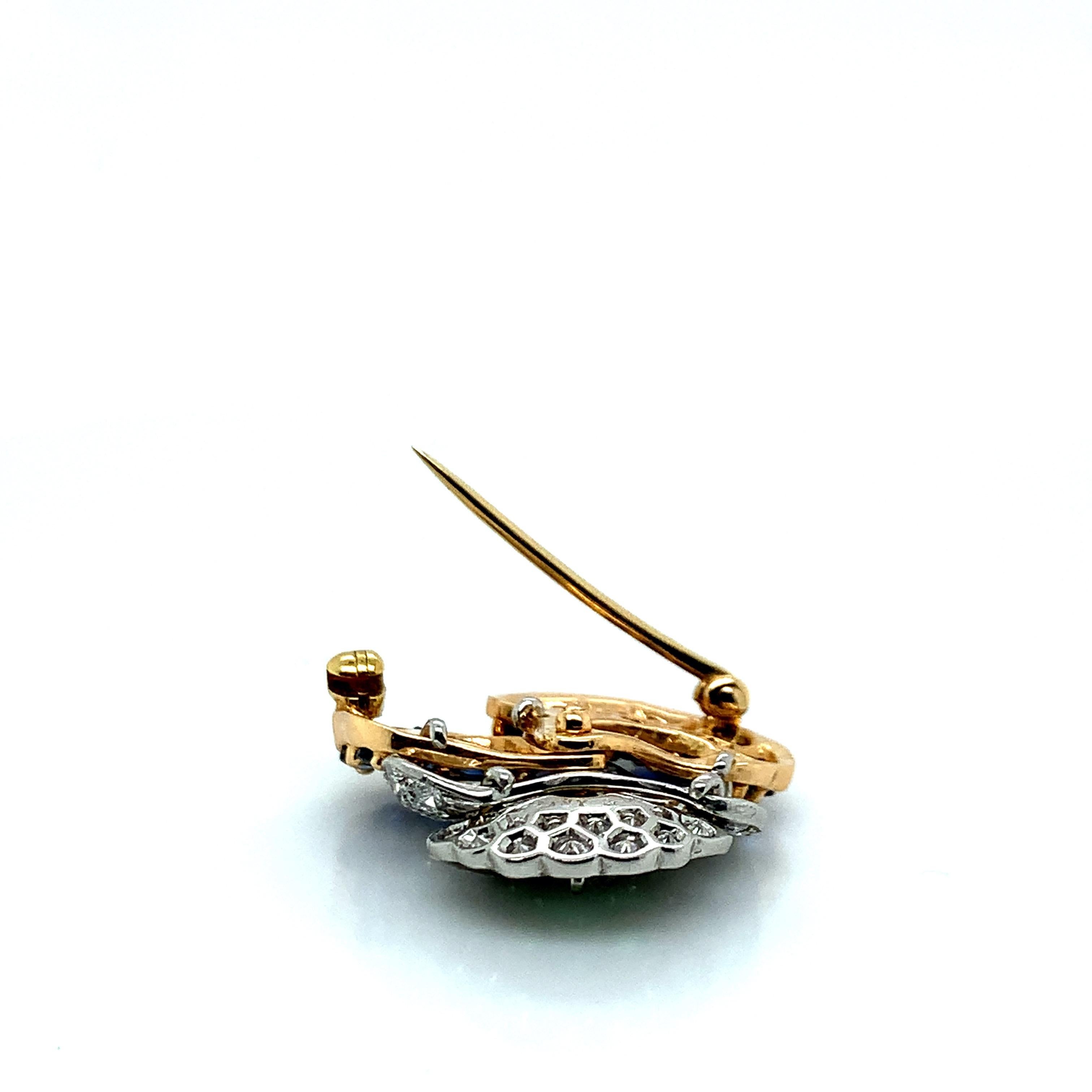 Tiffany & Co. Broche Pansy en or et platine avec saphir, émeraude et diamant Excellent état - En vente à New York, NY