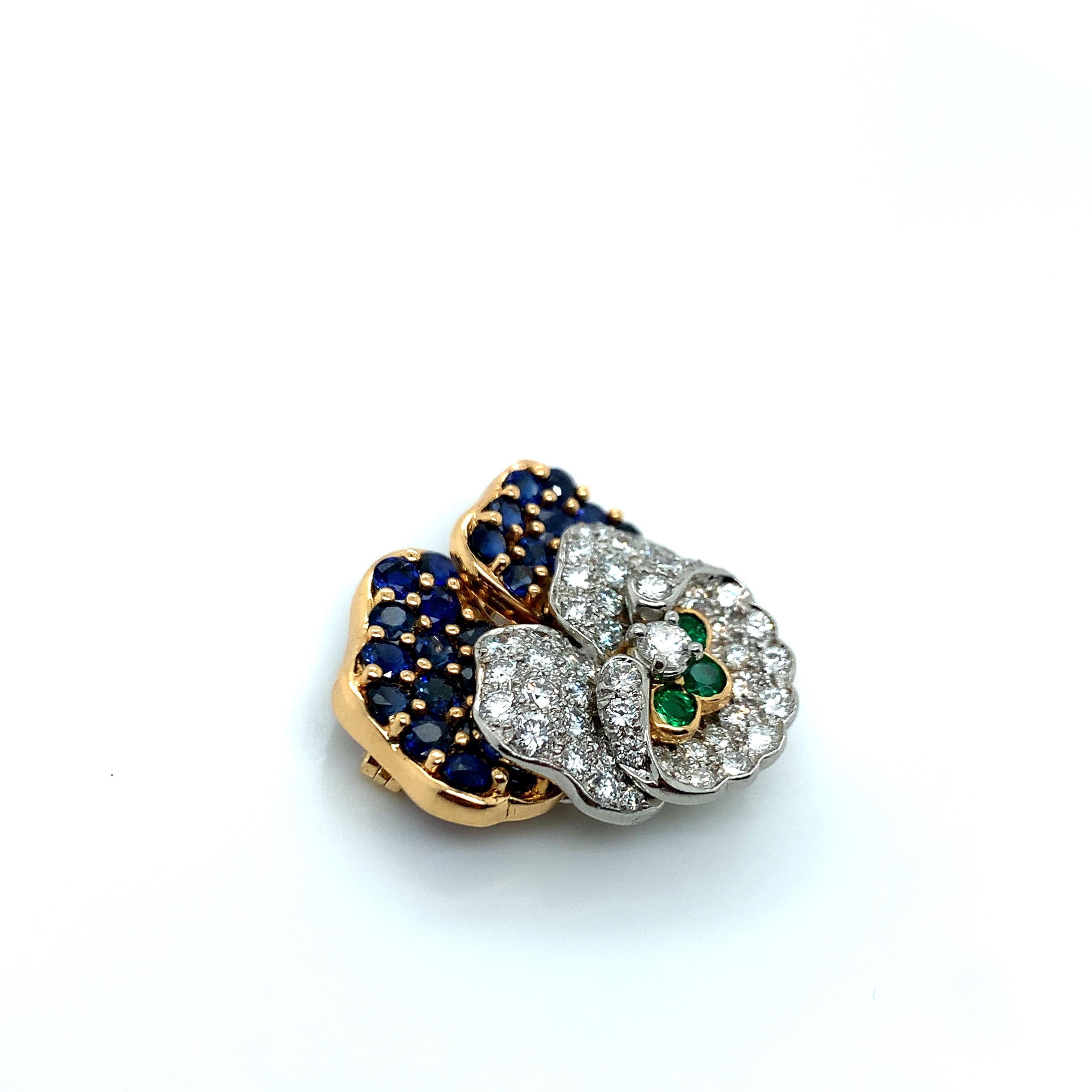 Tiffany & Co. Stiefmütterchen Saphir Smaragd Diamant Gold Platin Brosche im Angebot 1