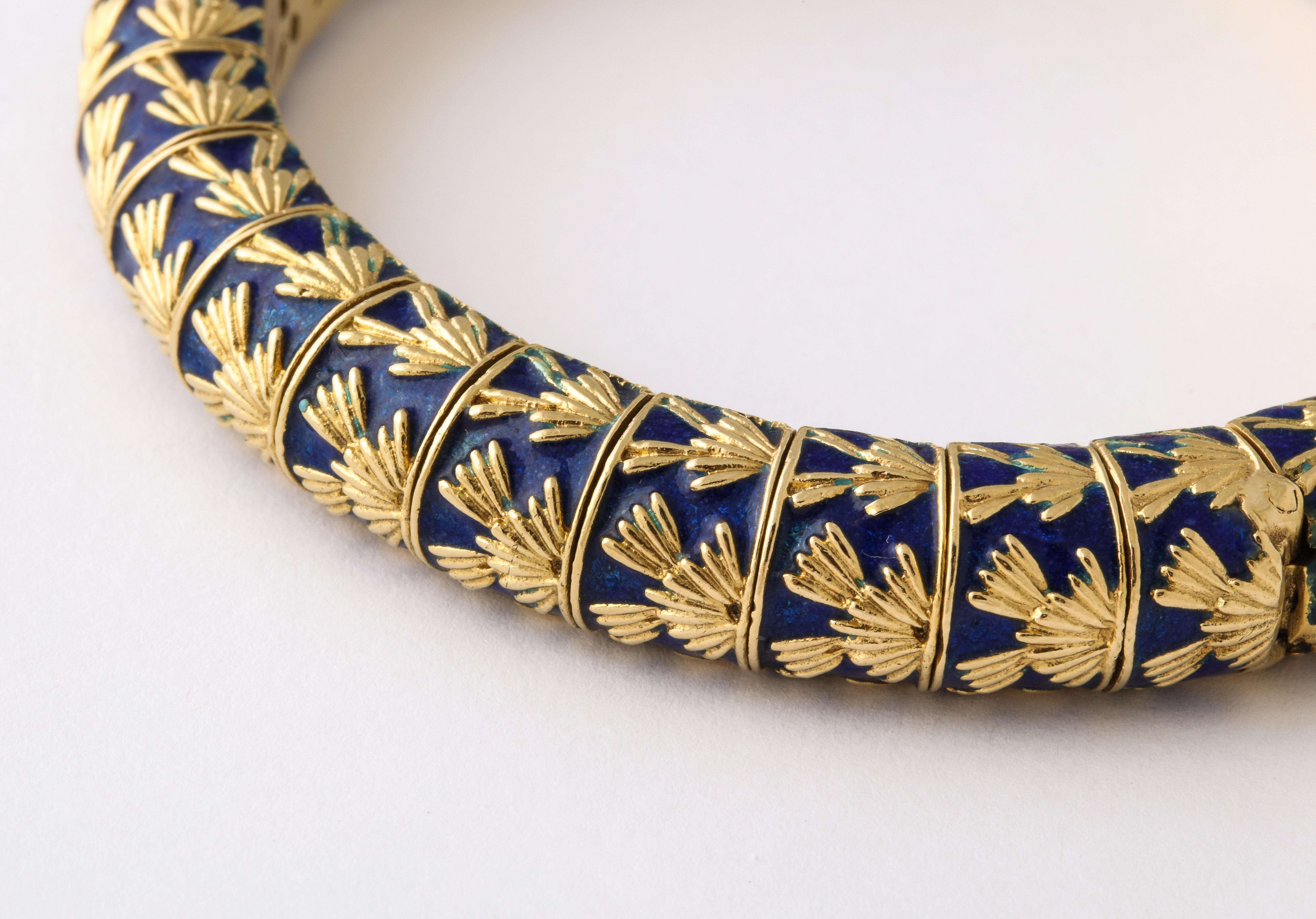 Tiffany Bracelet 18K Gold And Enamel 1960s Made In France For Sale 1
