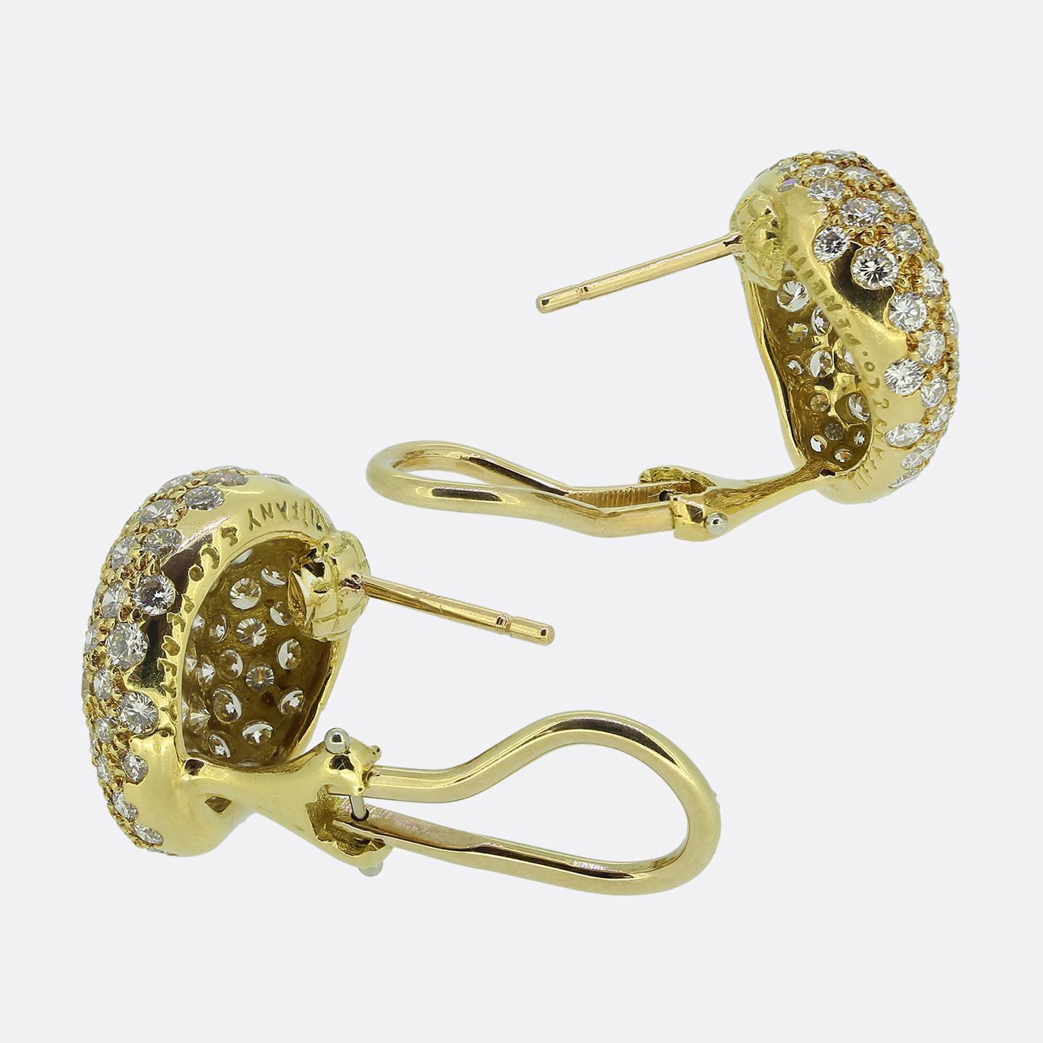 Taglio brillante Tiffany & Co. Orecchini a fagiolo con diamanti Pavé in vendita