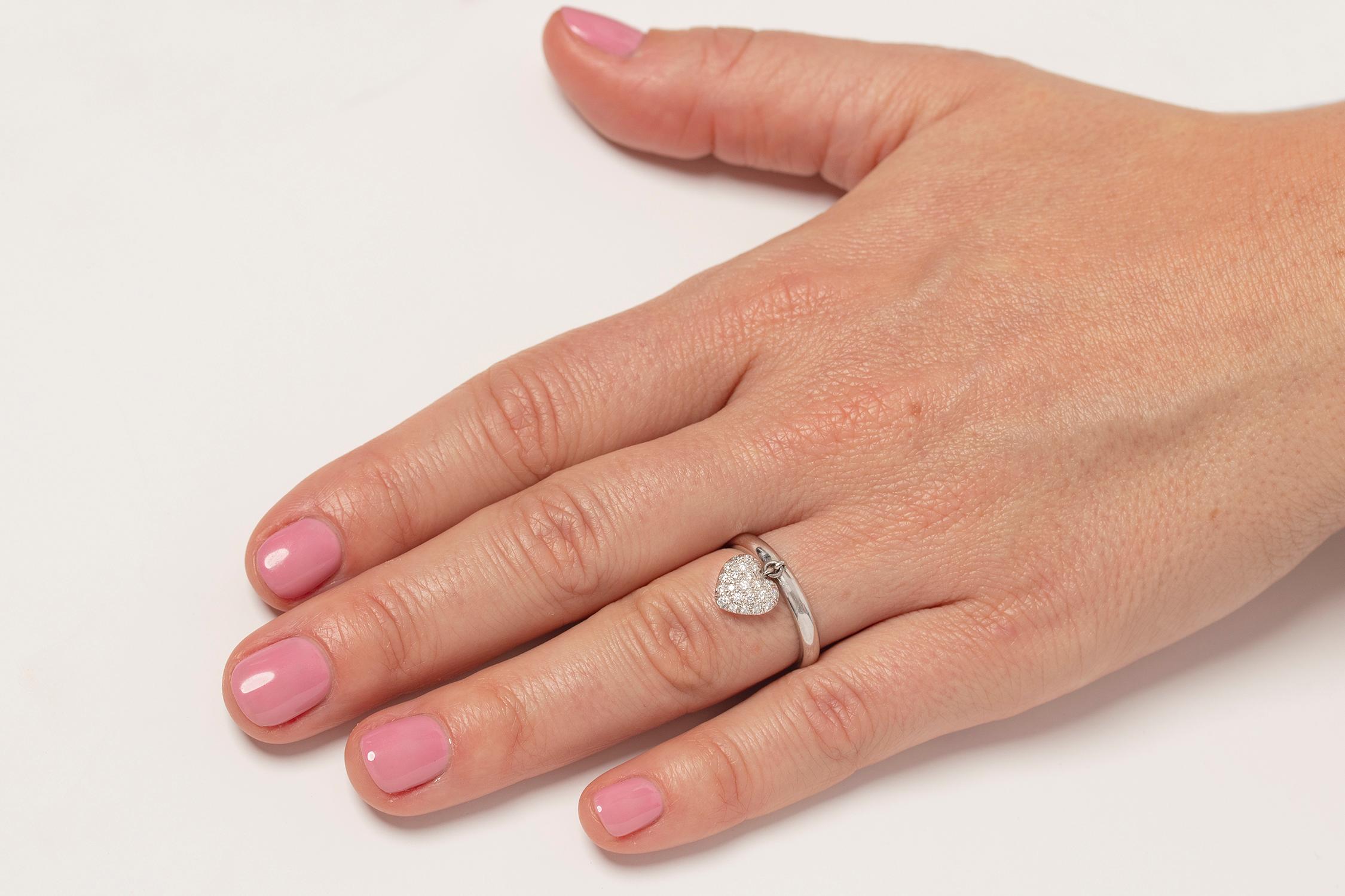 Women's or Men's Tiffany & Co. Pavé-Set Diamond Heart Cluster Ring For Sale