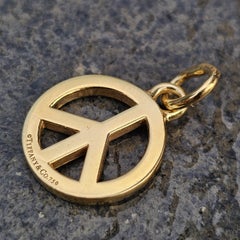 Tiffany & Co. Peace Sign Symbol 18k Yellow Gold Charm Pendant 4.7g 5/8"