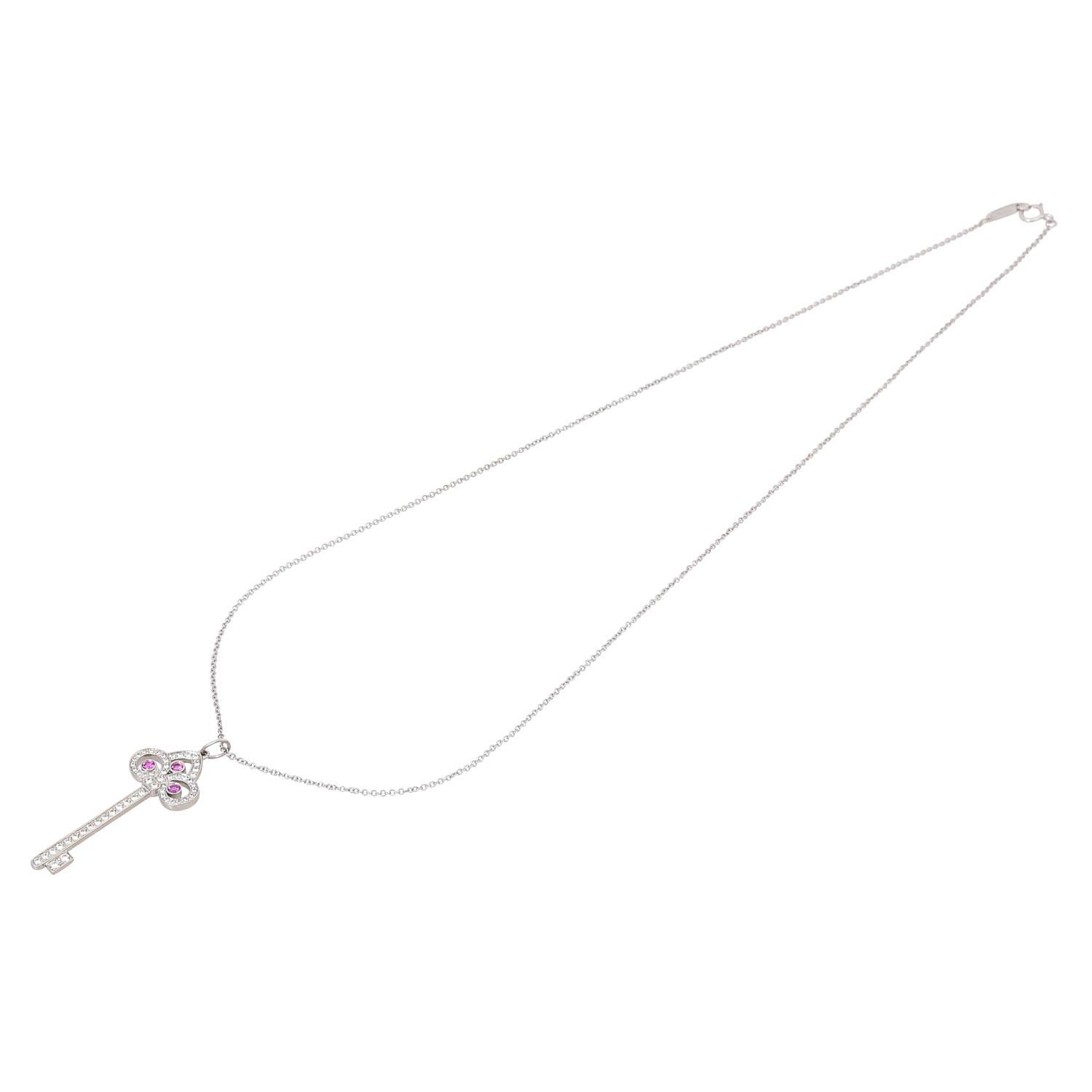 Tiffany & Co. Anhänger 'Fleur De Lis' (Moderne) im Angebot
