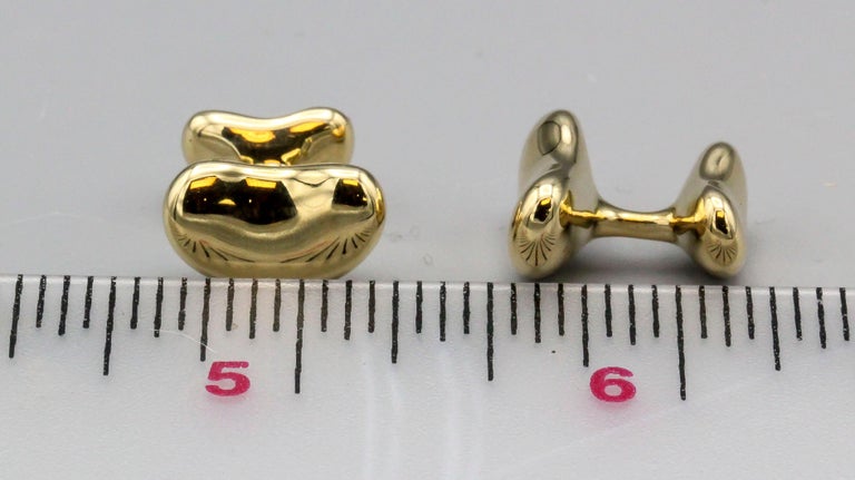 Men's Tiffany & Co. Peretti 18k Gold Bean Cufflinks For Sale