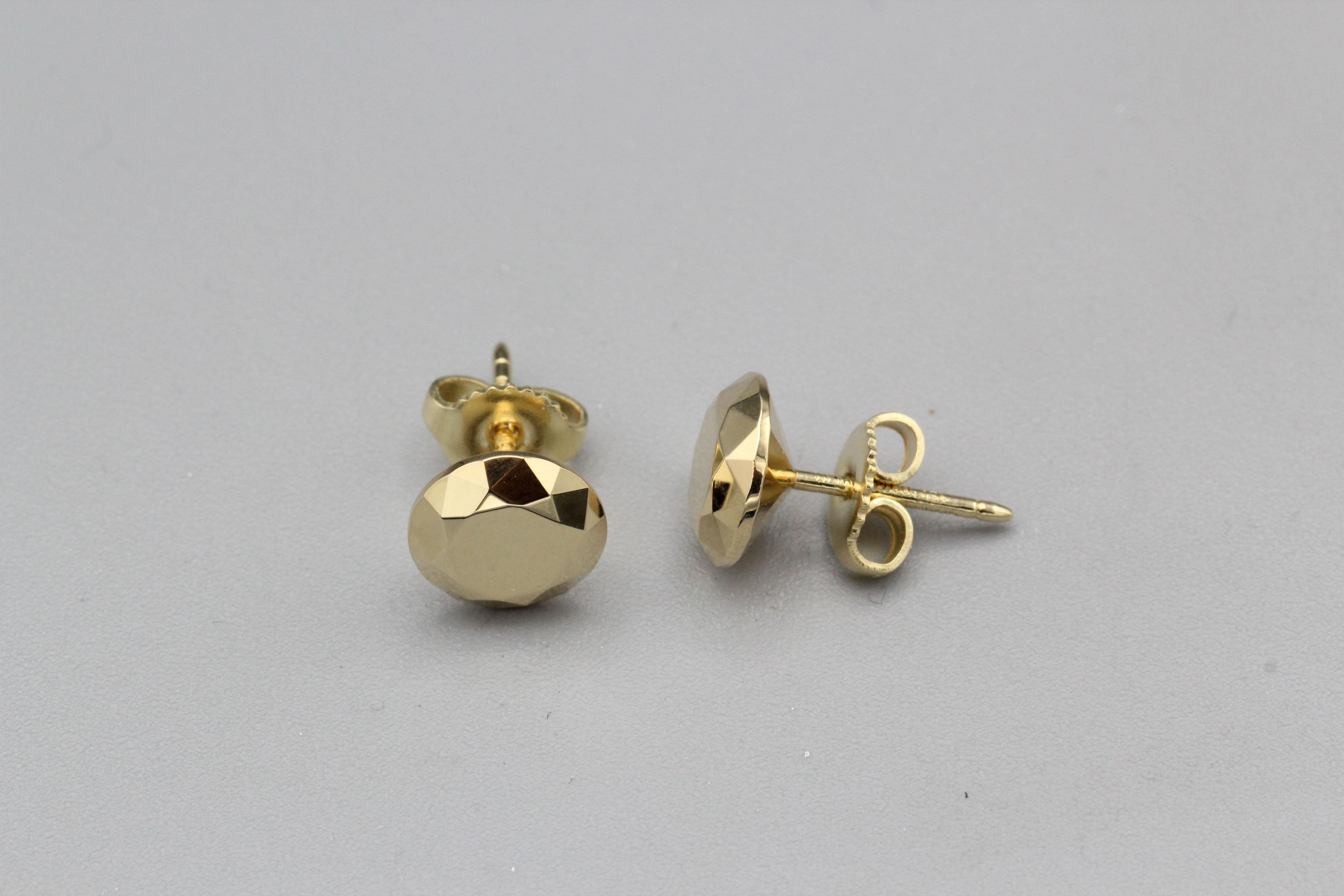 Tiffany & Co. Peretti 2 Carat Facet 18k Gold Stud Earrings In Good Condition In New York, NY