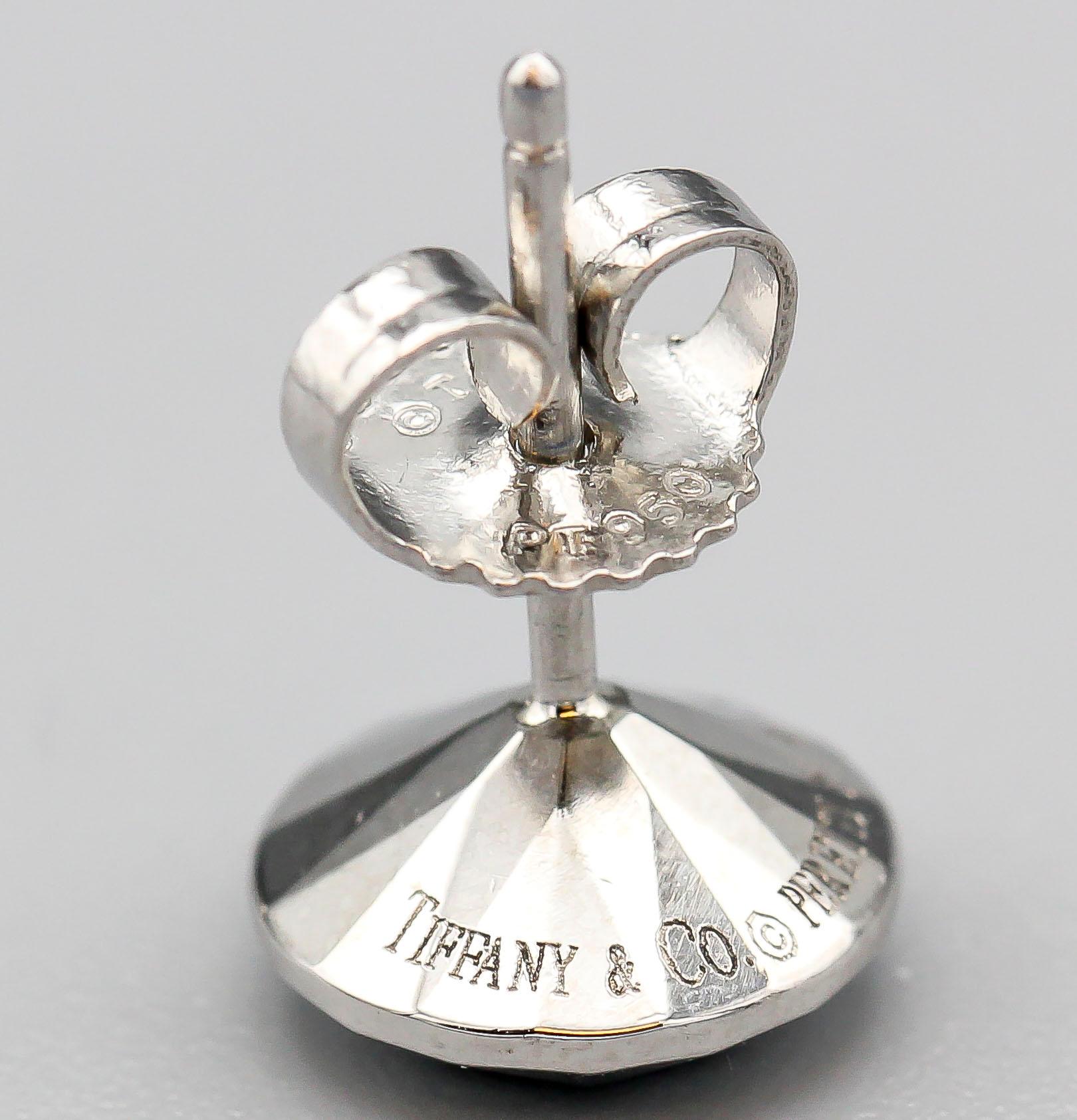 tiffany 2 carat faceted pendant