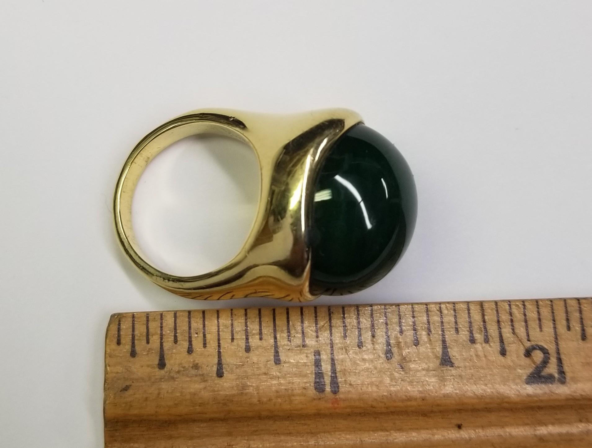 Femenino o masculino Tiffany & Co. Anillo Peretti Cabujón Jade Verde Oro Amarillo 18k Talla 7 en venta