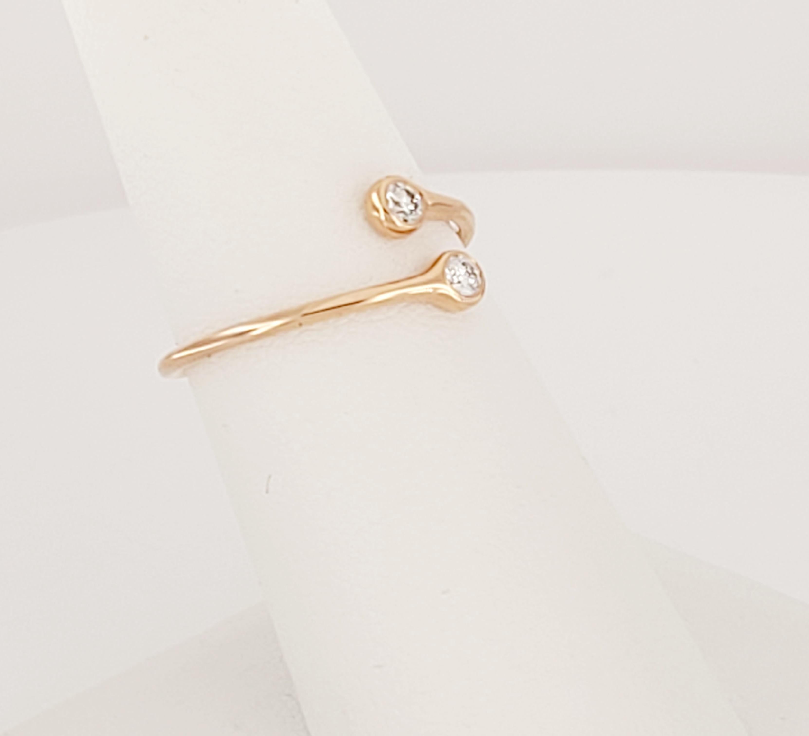 Tiffany & Co Peretti diamond 18k Rose Gold hoop bypass band ring In New Condition For Sale In New York, NY