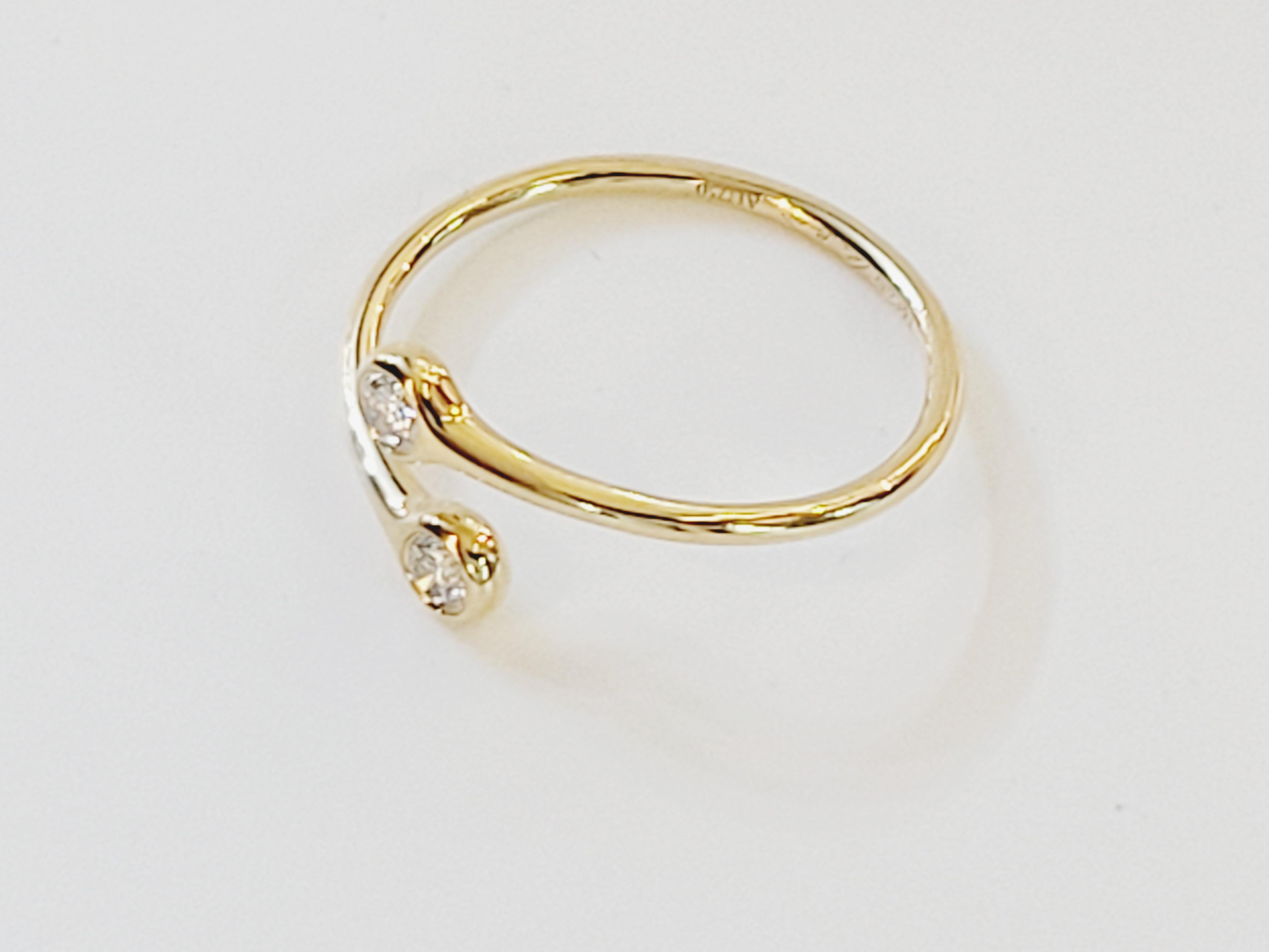 Brand tiffany & co
Mint condition
Type ring
Ring size 6
Main stone diamond
Metal yellow gold
metal purity 18k
Ring 1.5g
Comes with tiffany & co box 
