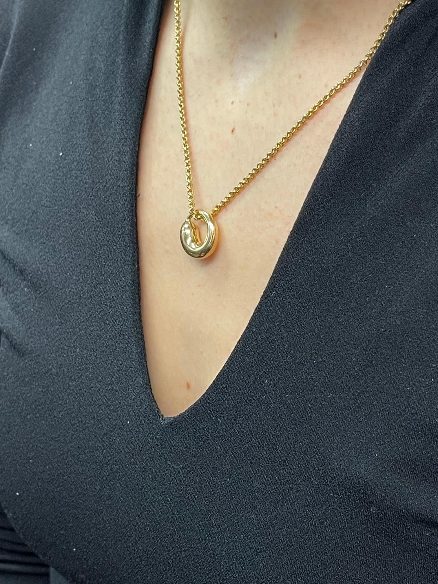 Tiffany & Co. Peretti Eternal Circle Gold Pendant Necklace Estate Fine Jewelry 1