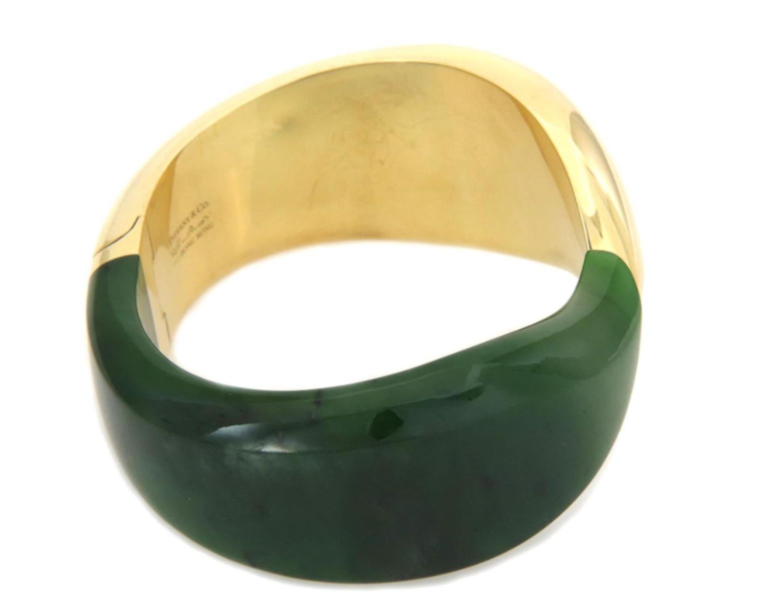 Cabochon Tiffany & Co. Peretti Green Jade 18k Yellow Gold Wide Cuff Bracelet For Sale