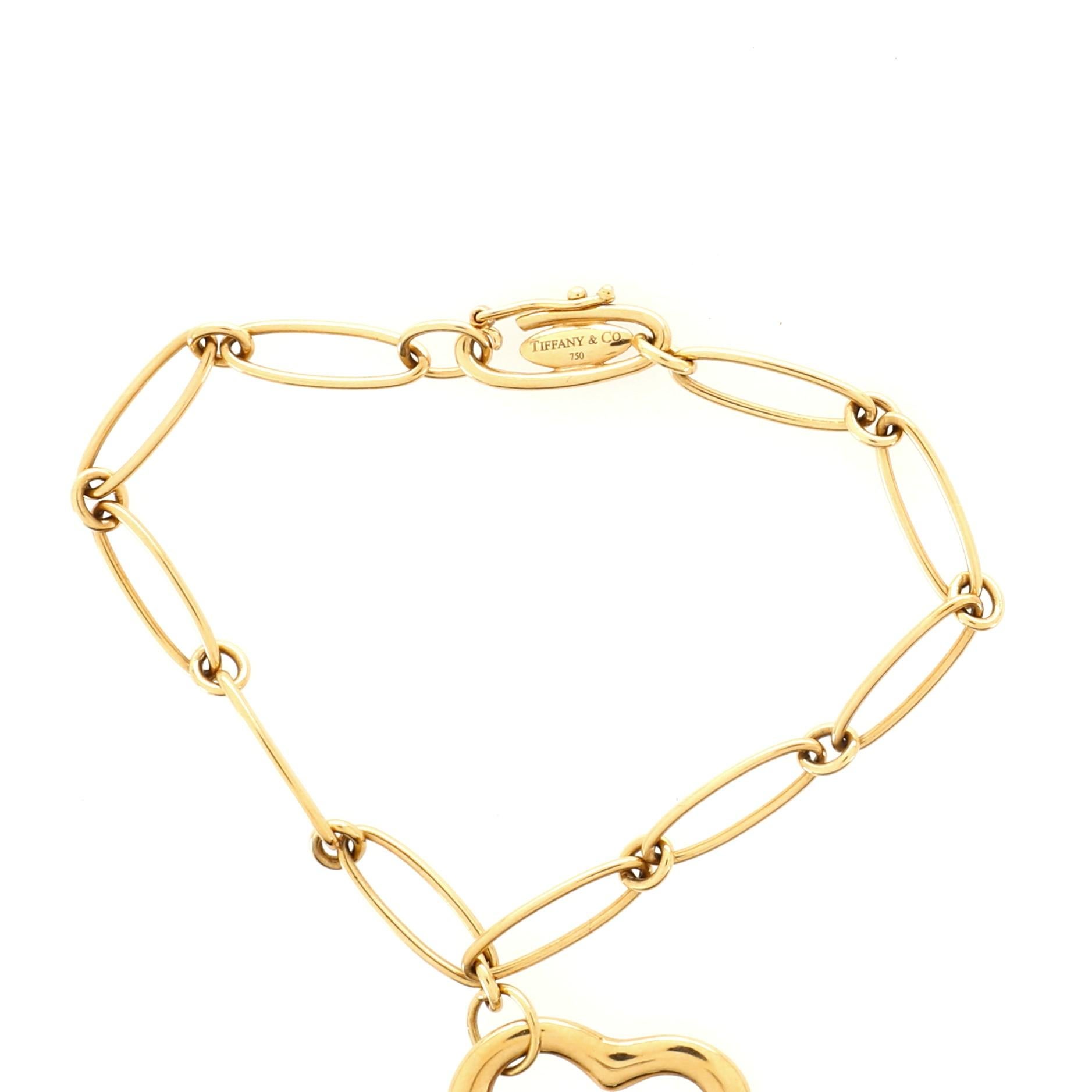 Women's or Men's Tiffany & Co. Peretti Open Heart Charm Bracelet 18 Karat Yellow Gold
