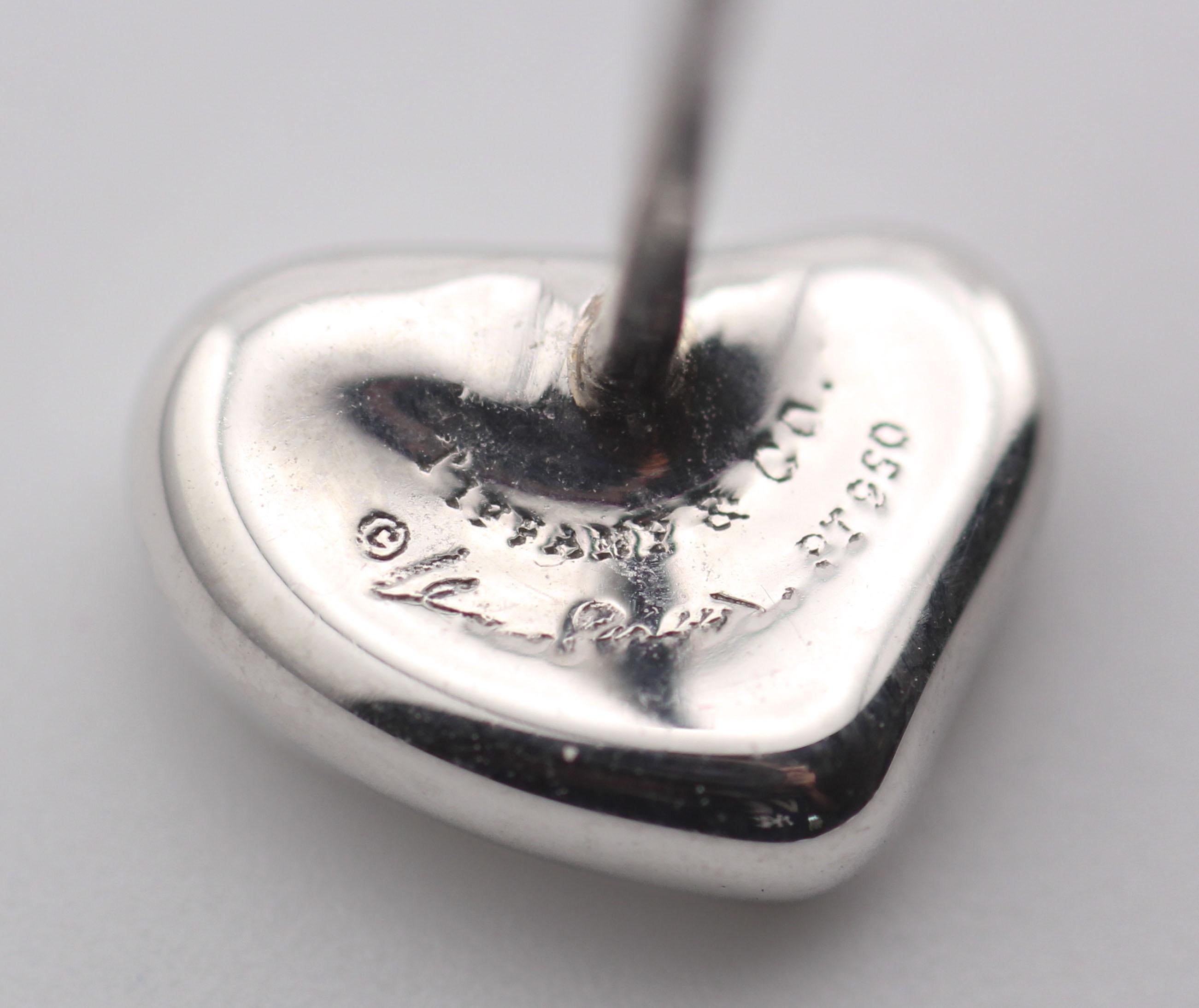 Tiffany & Co. Peretti Platinum Full Heart Stud Earrings in vendita 3