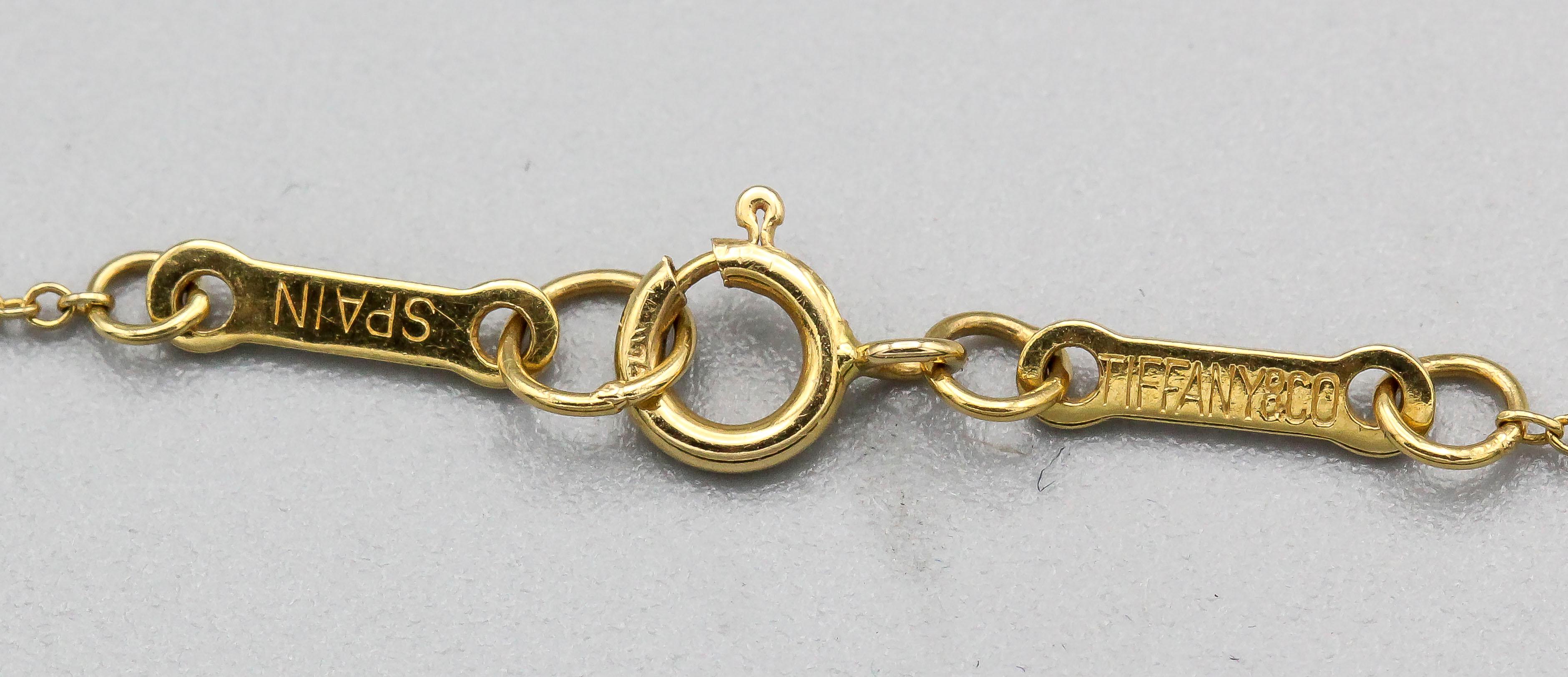 Women's or Men's Tiffany & Co. Peretti Small 18 Karat Gold David Star Chain Necklace