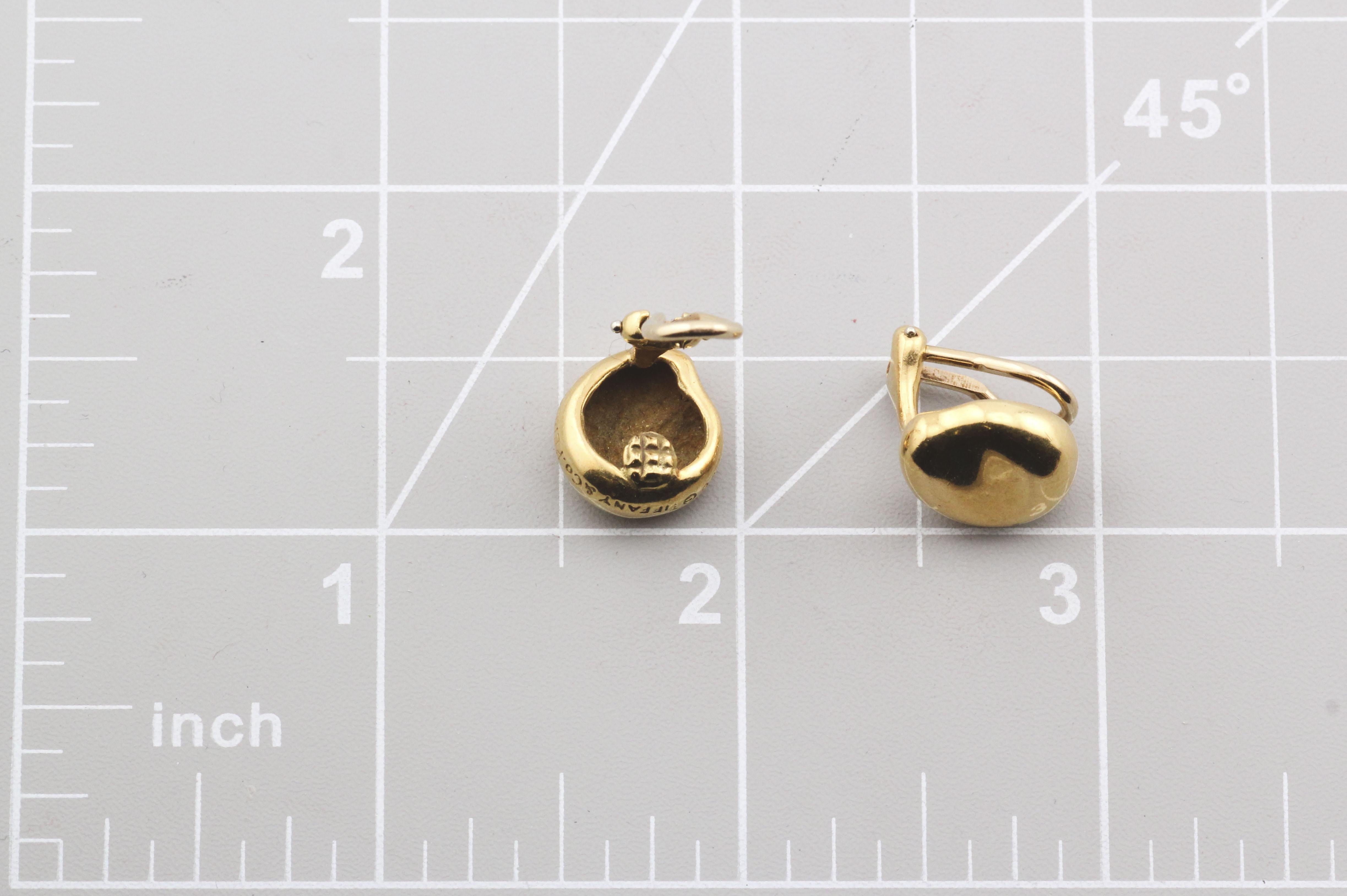 Tiffany & Co Peretti Vintage 18k Gold Bean Earrings 5
