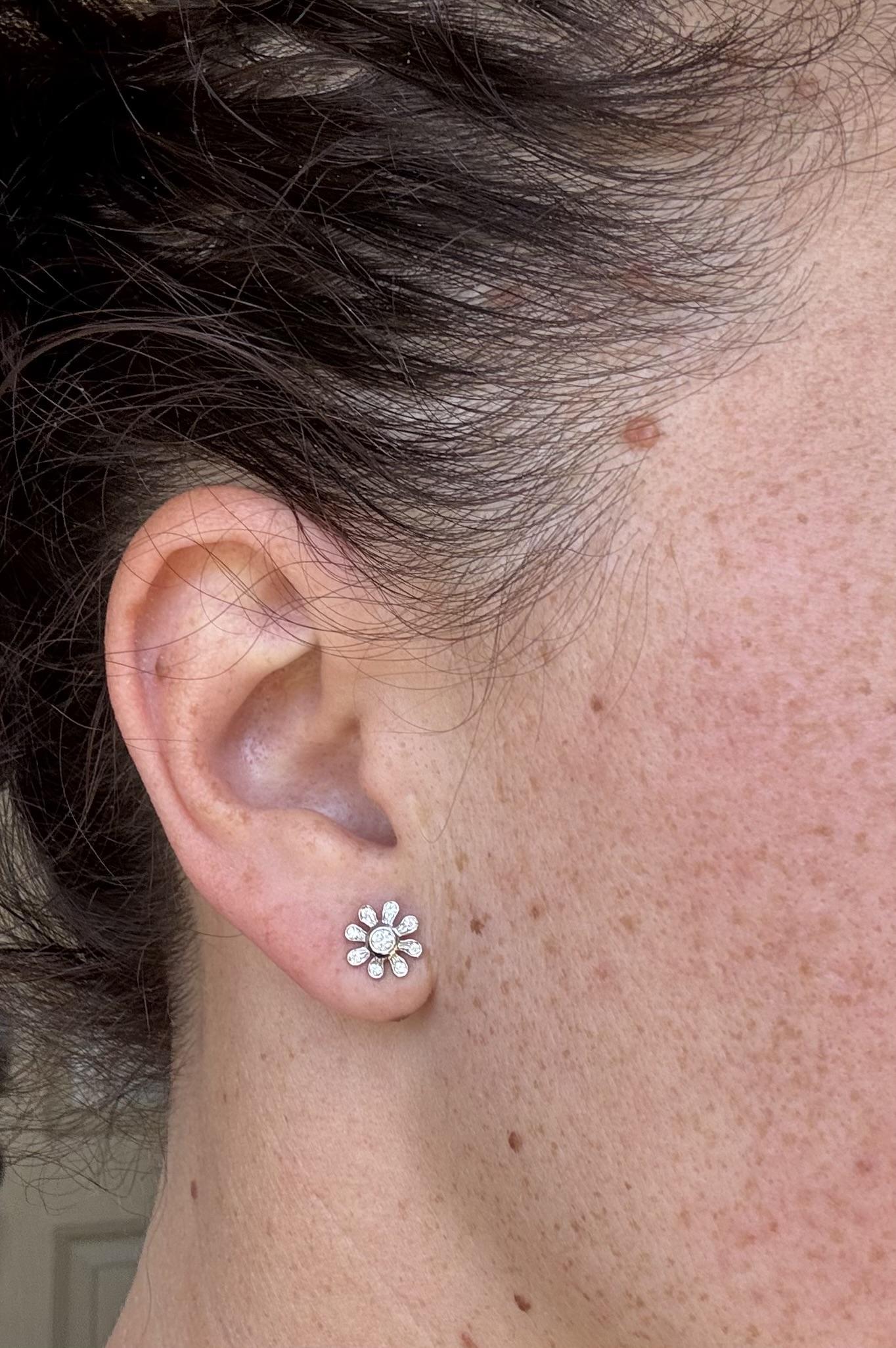 Tiffany & Co. Orecchini con diamante Picasso in platino con fiore Marguerite in vendita 6