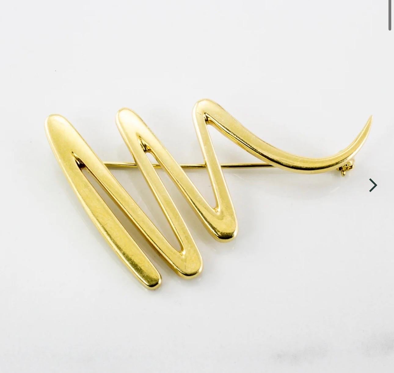 Tiffany & Co. Épingle/broche en or jaune 18 carats Picasso, grand Zig Zag, 31 gm en vente 3