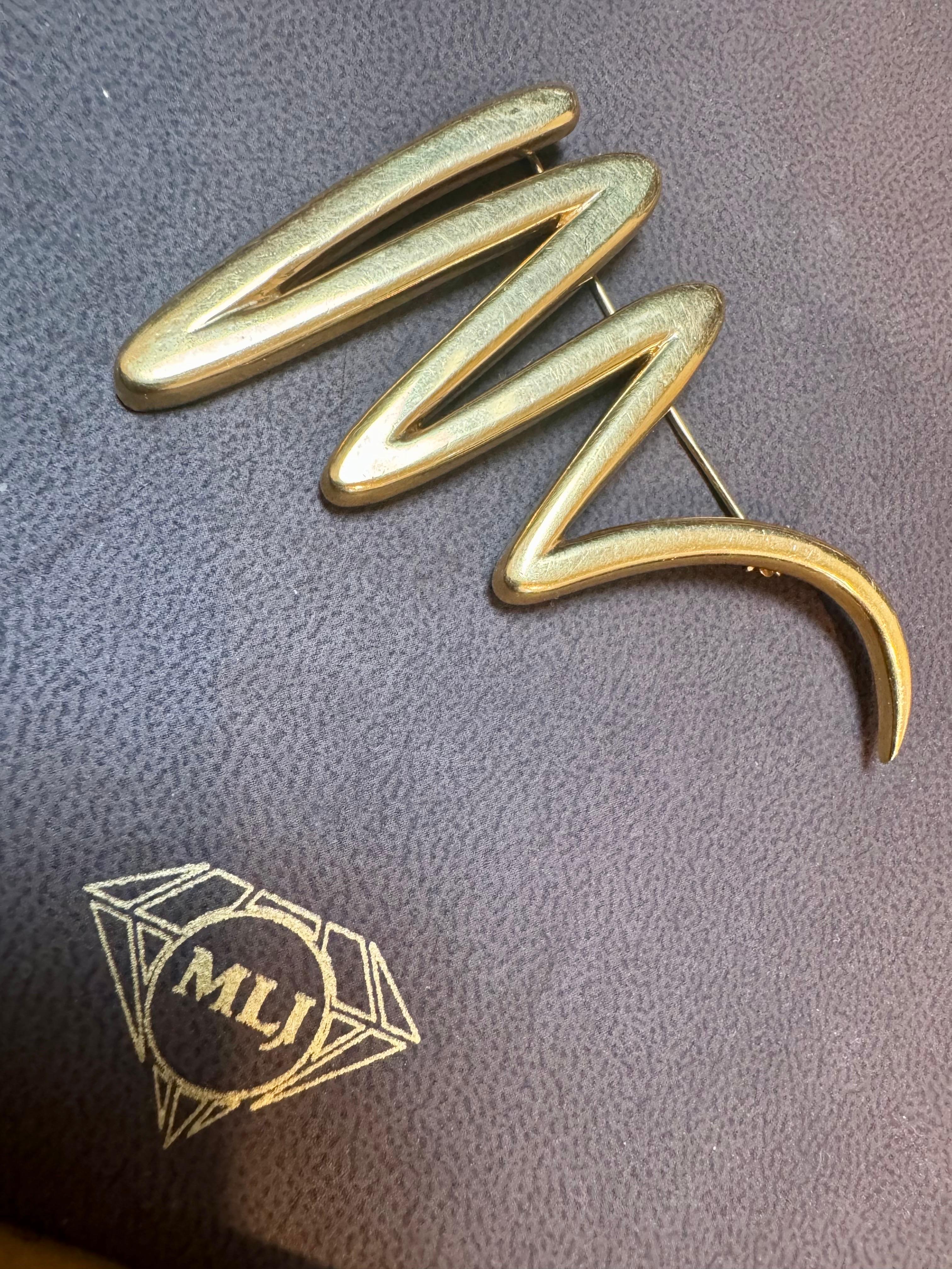 Tiffany & Co. Épingle/broche en or jaune 18 carats Picasso, grand Zig Zag, 31 gm en vente 5