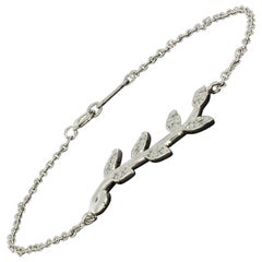 Tiffany & Co. Picasso White Gold 0.14 Carat Round Diamond Chain Bracelet