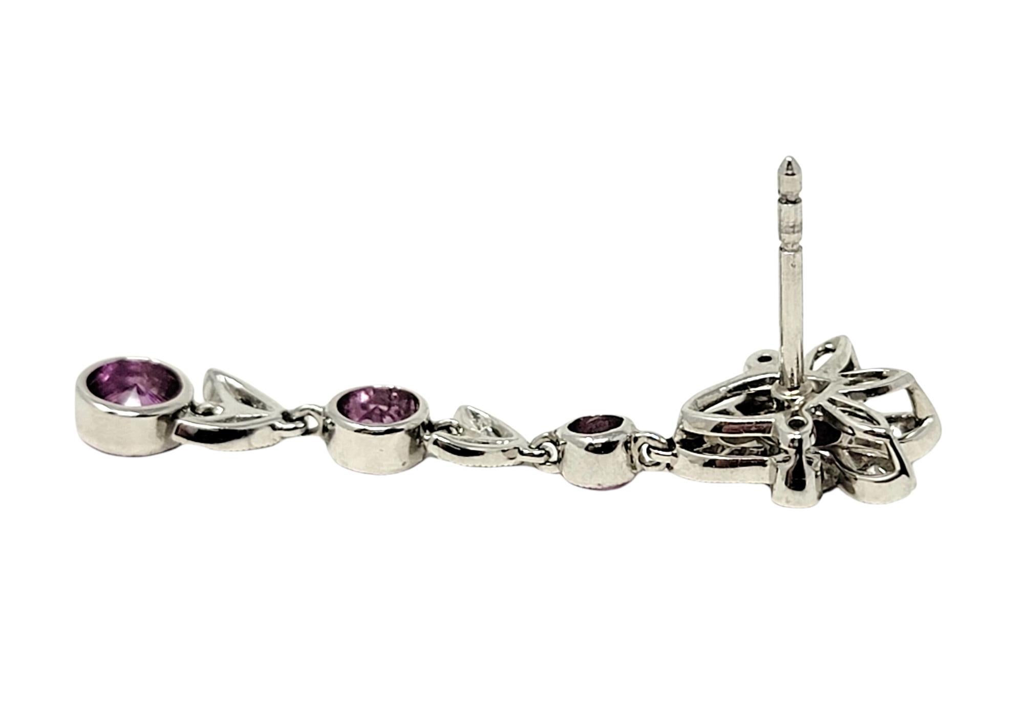 Tiffany & Co. Boucles d'oreilles pendantes en platine percées de saphirs roses et de diamants en forme de fleurs en vente 1
