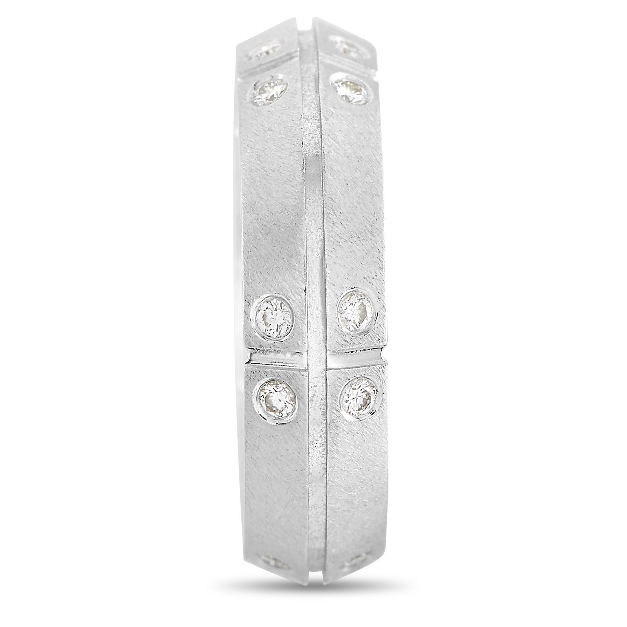 The Tiffany & Co. Streamerica Platinum 0.20 ct Diamond Band Ring shows us that structured metal and white diamonds go well together. This ring features a streamlined design from the 1930s. Designed with an intention to cut through mediocrity, this
