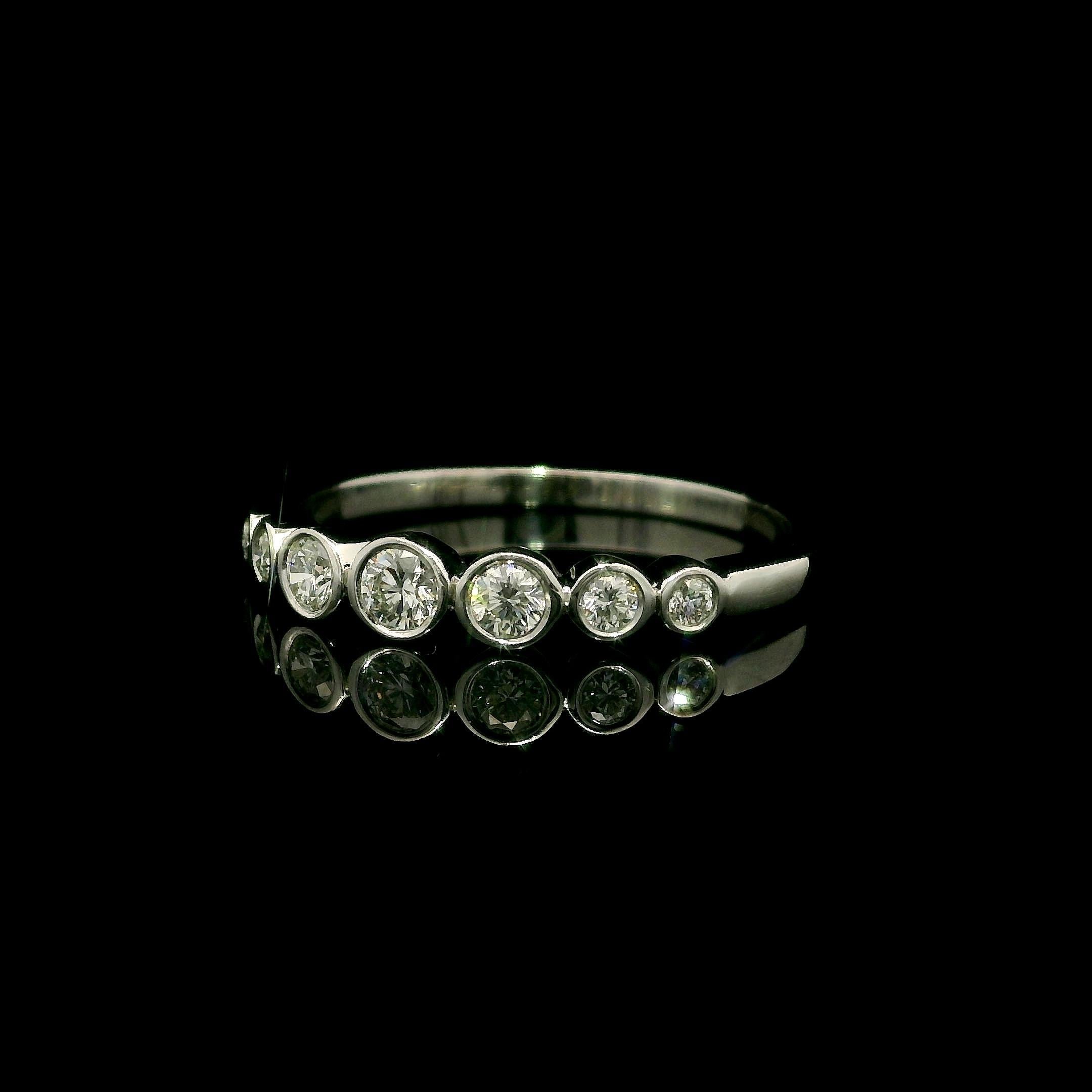 Women's Tiffany & Co. Platinum 0.31ctw Graduated Bezel Diamond Jazz Band Ring
