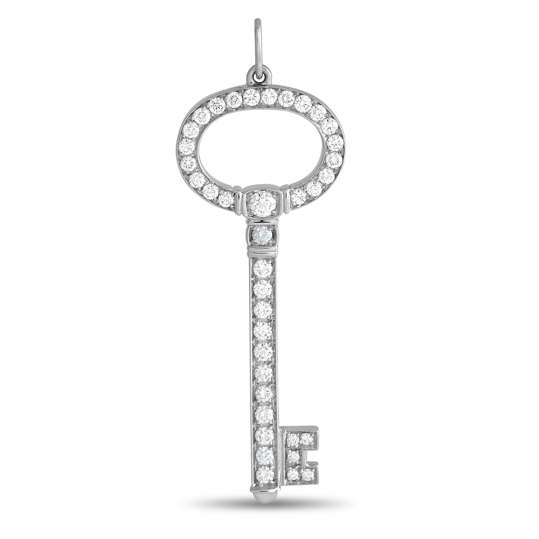 Tiffany & Co. Pendentif clé en platine avec diamants 0,58 carat Excellent état - En vente à Southampton, PA