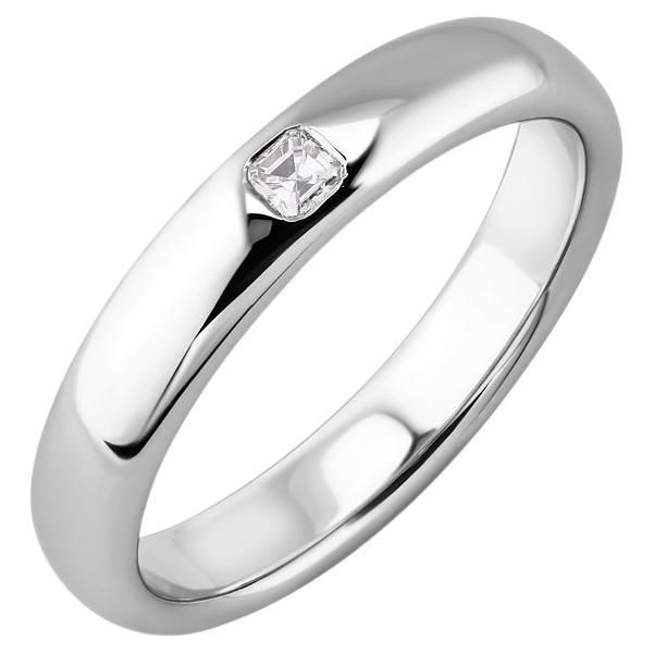TIFFANY & Co. Platinum .05ct Diamond 4mm Wedding Band Ring 8.5