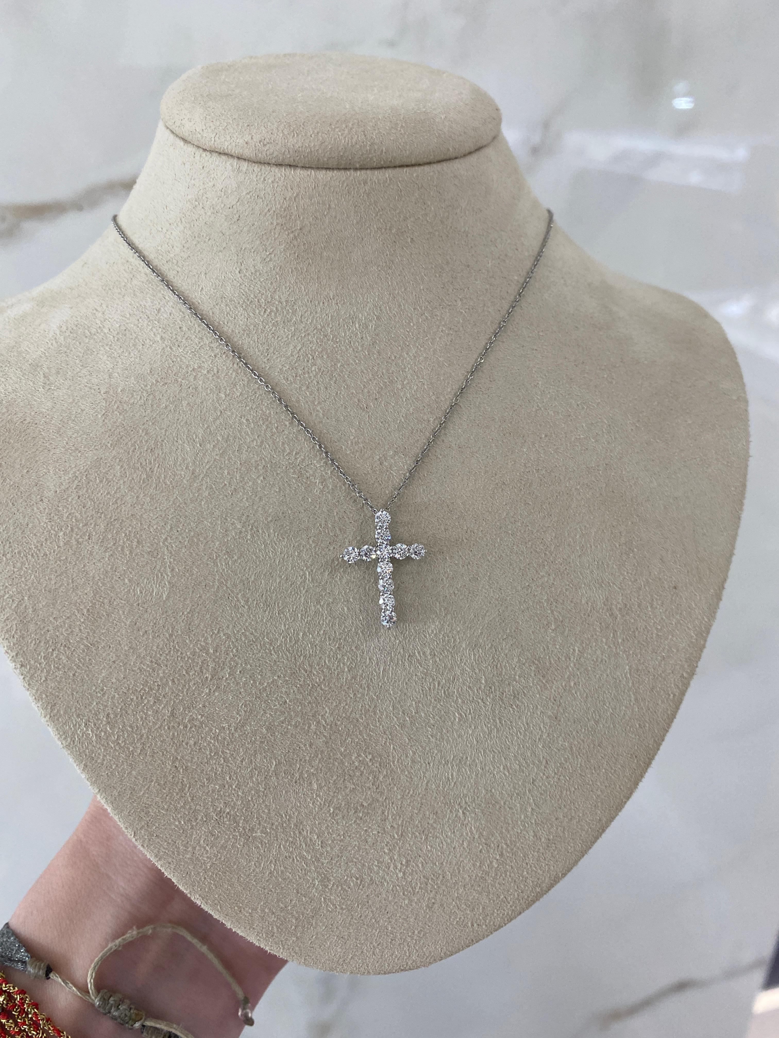 Women's or Men's Tiffany & Co. Platinum 0.90ctw Round Diamond Cross Pendant Necklace
