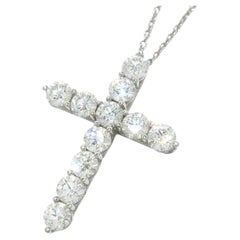 TIFFANY
Co. Platinum 1.71ct Diamond Cross Pendant Necklace Large TIFFANY
Co. Platinum 1.71ct Diamond Cross Pendant Necklace Large
