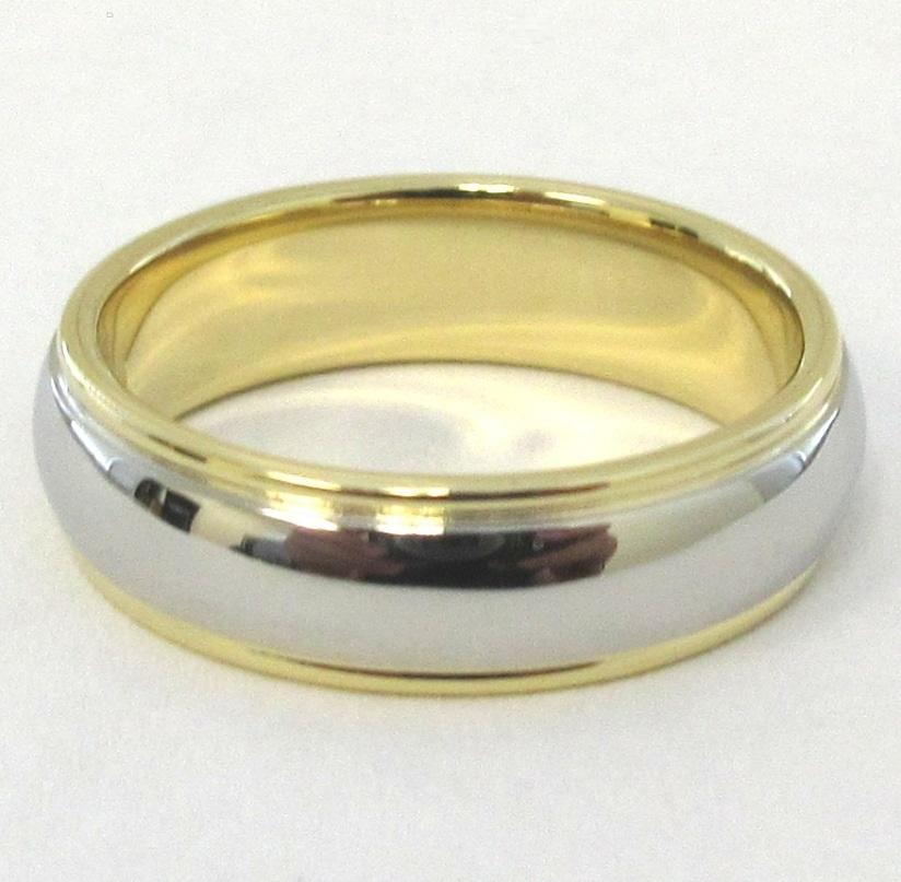 TIFFANY & Co. Platinum 18K Gold 6mm Lucida Wedding Band Ring 7.5 In Excellent Condition For Sale In Los Angeles, CA