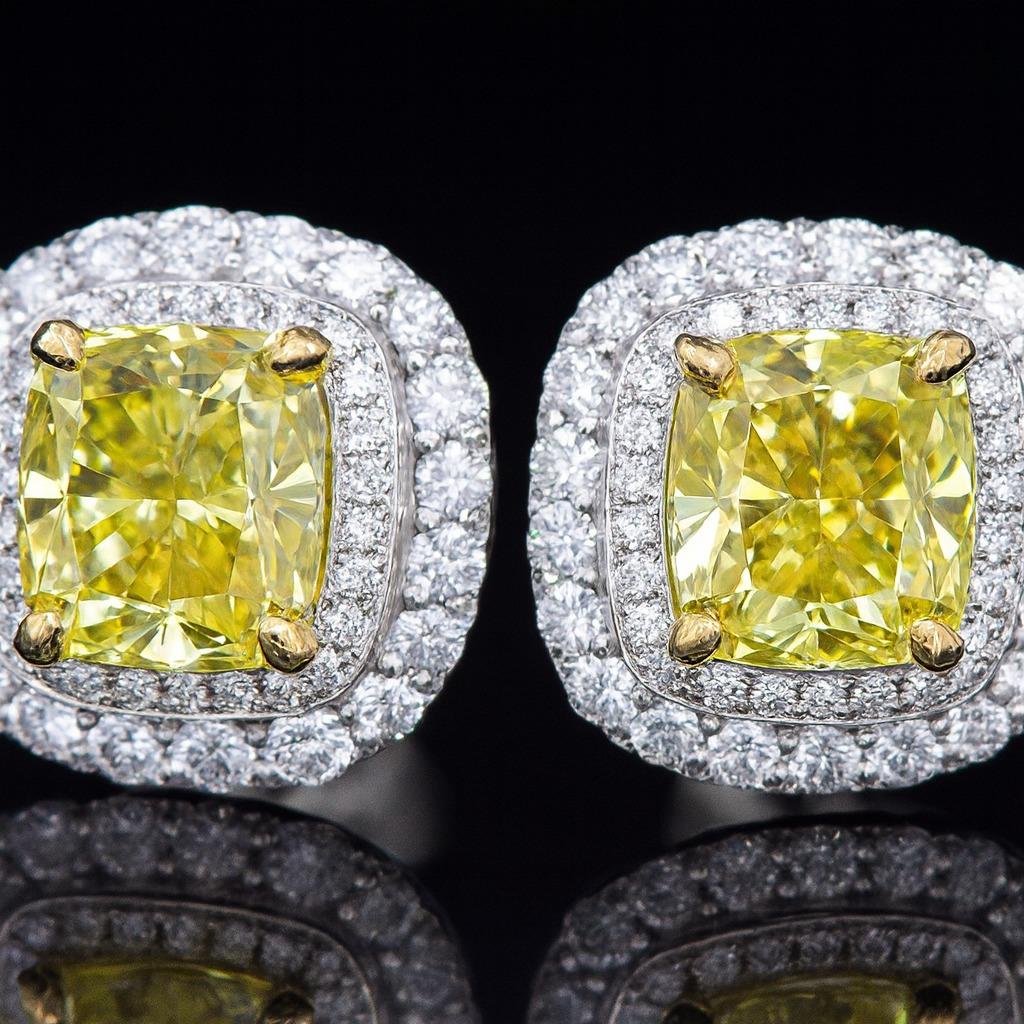Contemporain Tiffany & Co. Boucles d'oreilles en platine et or 18k Soleste Fancy Intense Yellow en vente