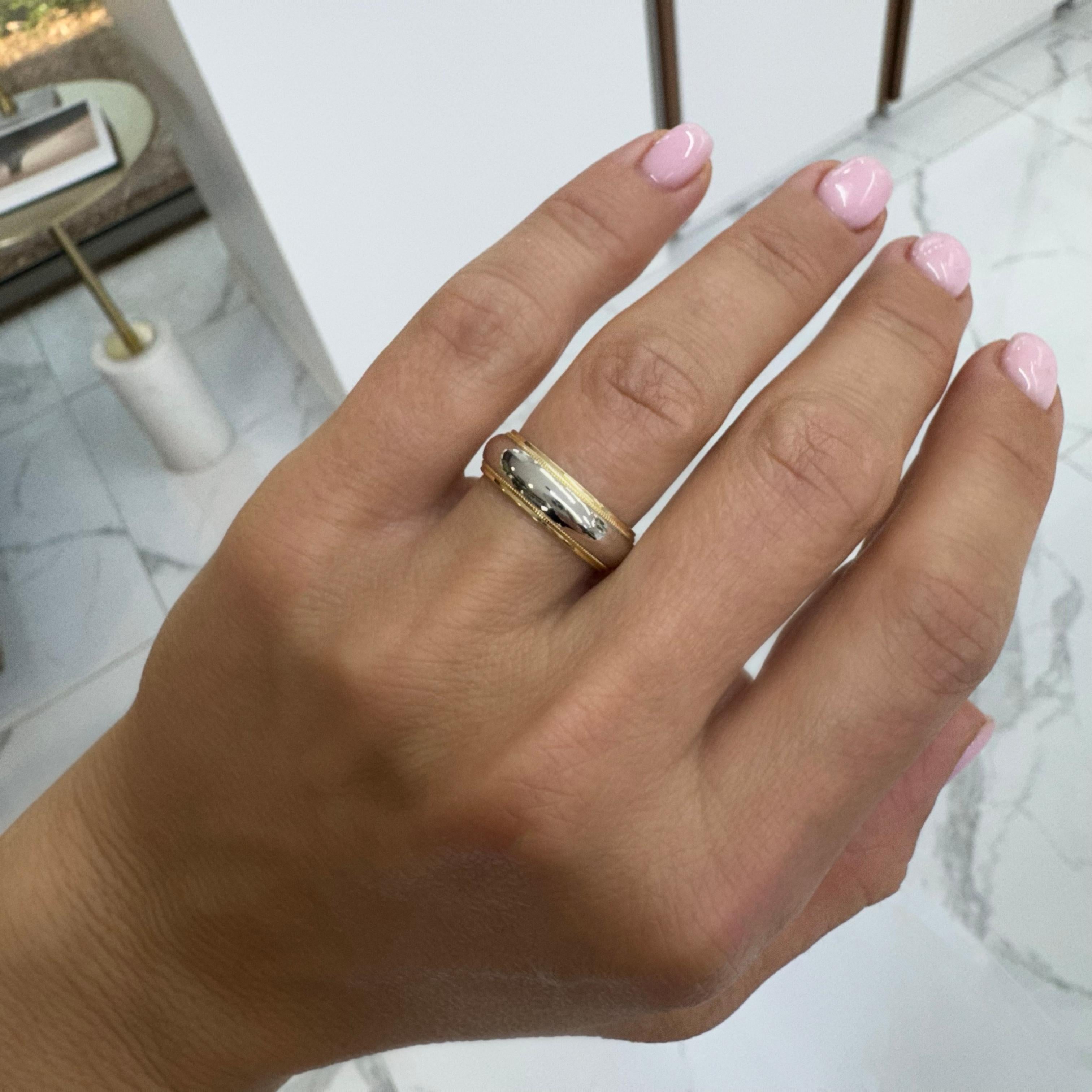 Tiffany & Co. Platinum & 18K Yellow Gold Tiffany Together Milgrain Band Ring im Angebot 2
