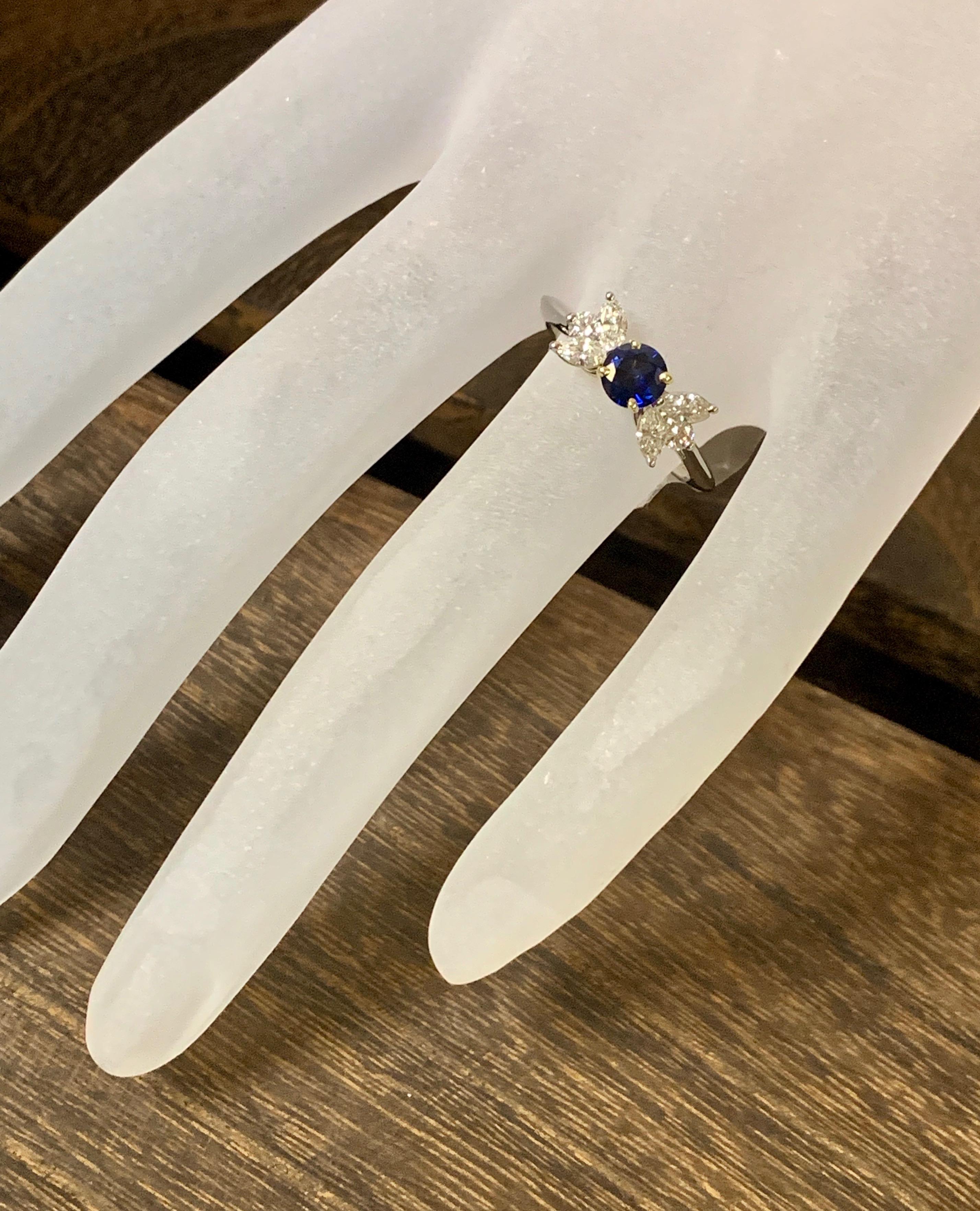 Women's or Men's Tiffany & Co. Platinum/18 Karat Yellow Blue Sapphire and Diamond Victoria Ring For Sale