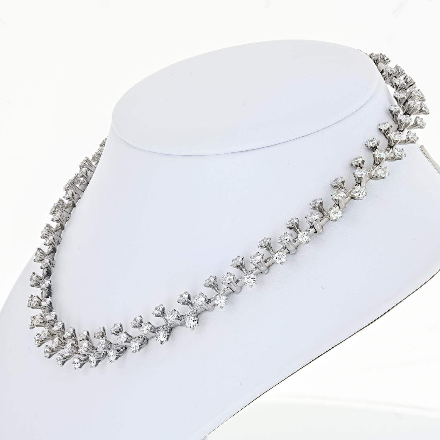 Tiffany & Co. Platinum 20 Carat Diamond Collar Necklace.
Set with round brilliant cut diamonds of amazing quality. Superb condition. Comes with a Tiffany box. 
16 inches. 