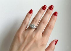 Tiffany & Co Platinum 2.00ct G VS1 Diamond Three-Stone Ring