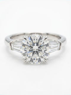 Tiffany & Co Platinum 2.00ct G VS1 Diamond Three-Stone Ring
