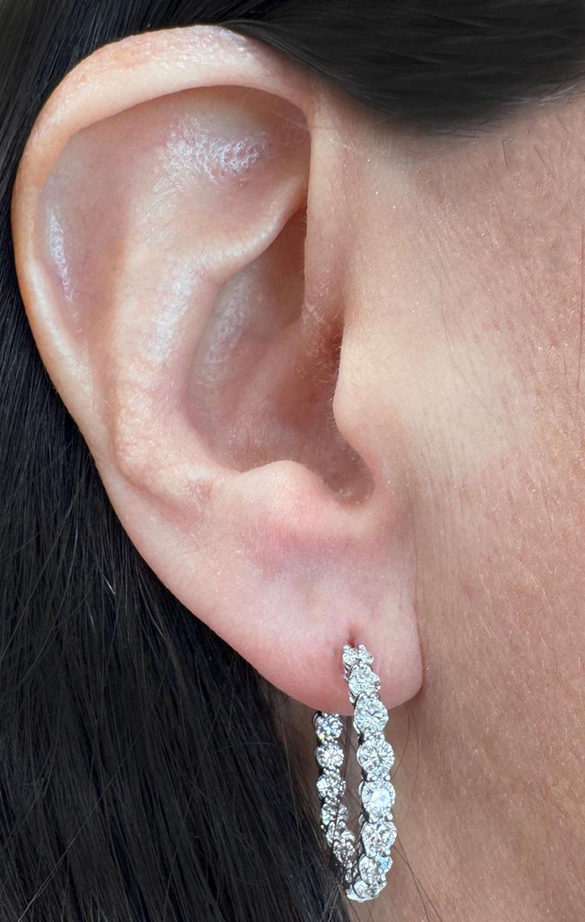 Moderne Tiffany & Co. Anneaux en platine avec diamant de 2,39 carats en vente