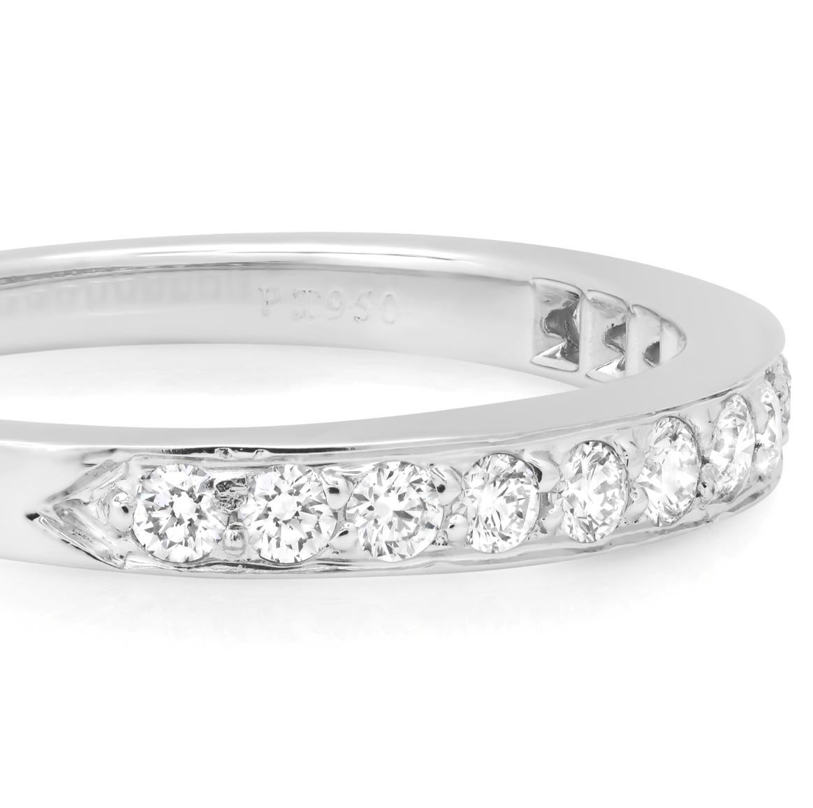 Tiffany & Co. Anello a fascia in platino con diamanti incastonati a metà cerchio 6 in vendita 2