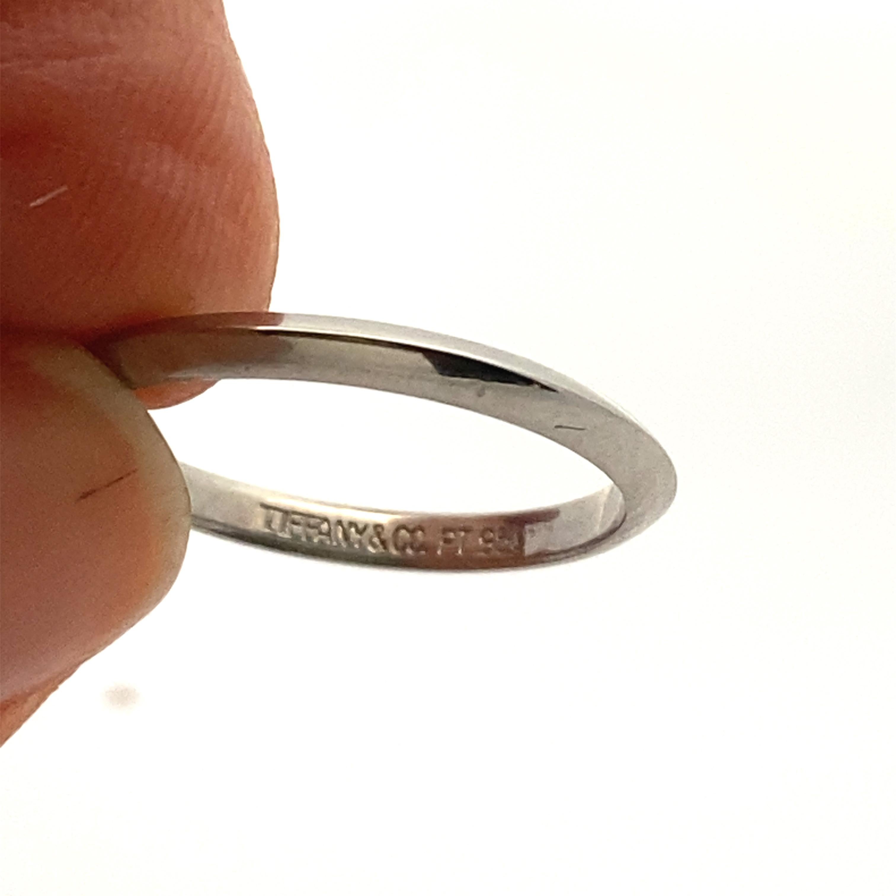 Tiffany & Co Platinum 2mm Knife Edge Wedding Band Ring 1.5Dwt, Size 5.5 US