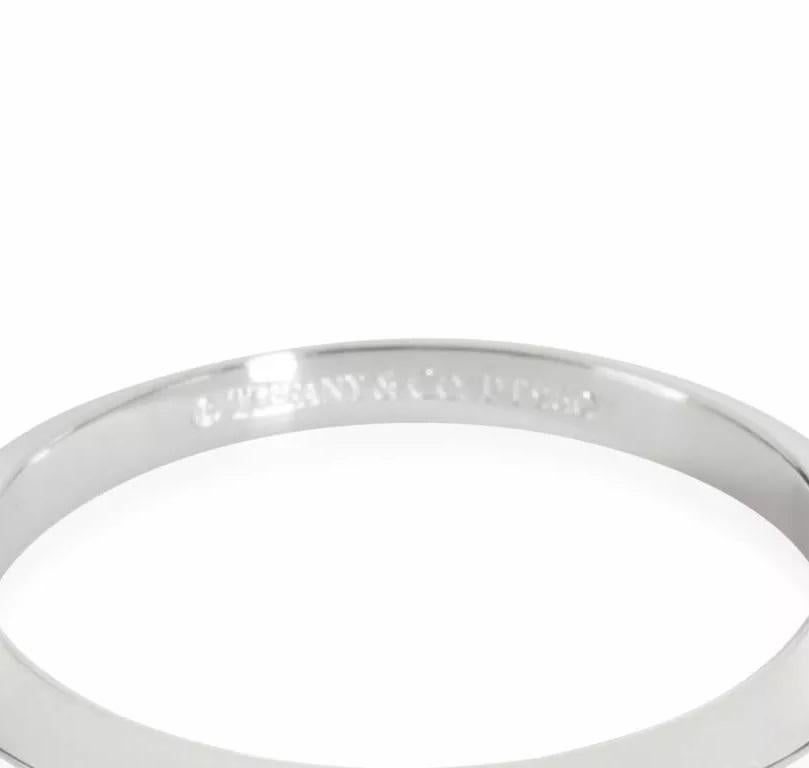 TIFFANY & Co. Platinum 2mm Knife Edge Wedding Band Ring 8.5 For Sale 1