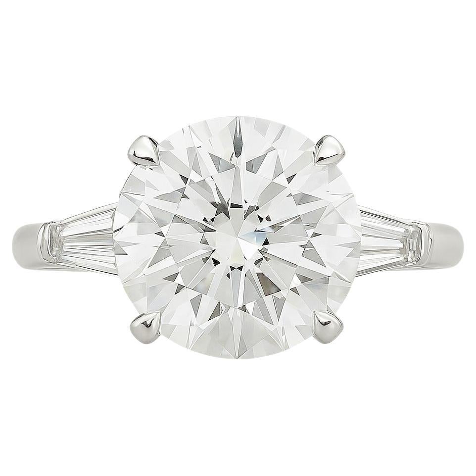 Tiffany 
Co. Anello di fidanzamento in platino con diamante brillante rotondo da 3,20 carati I/VS1